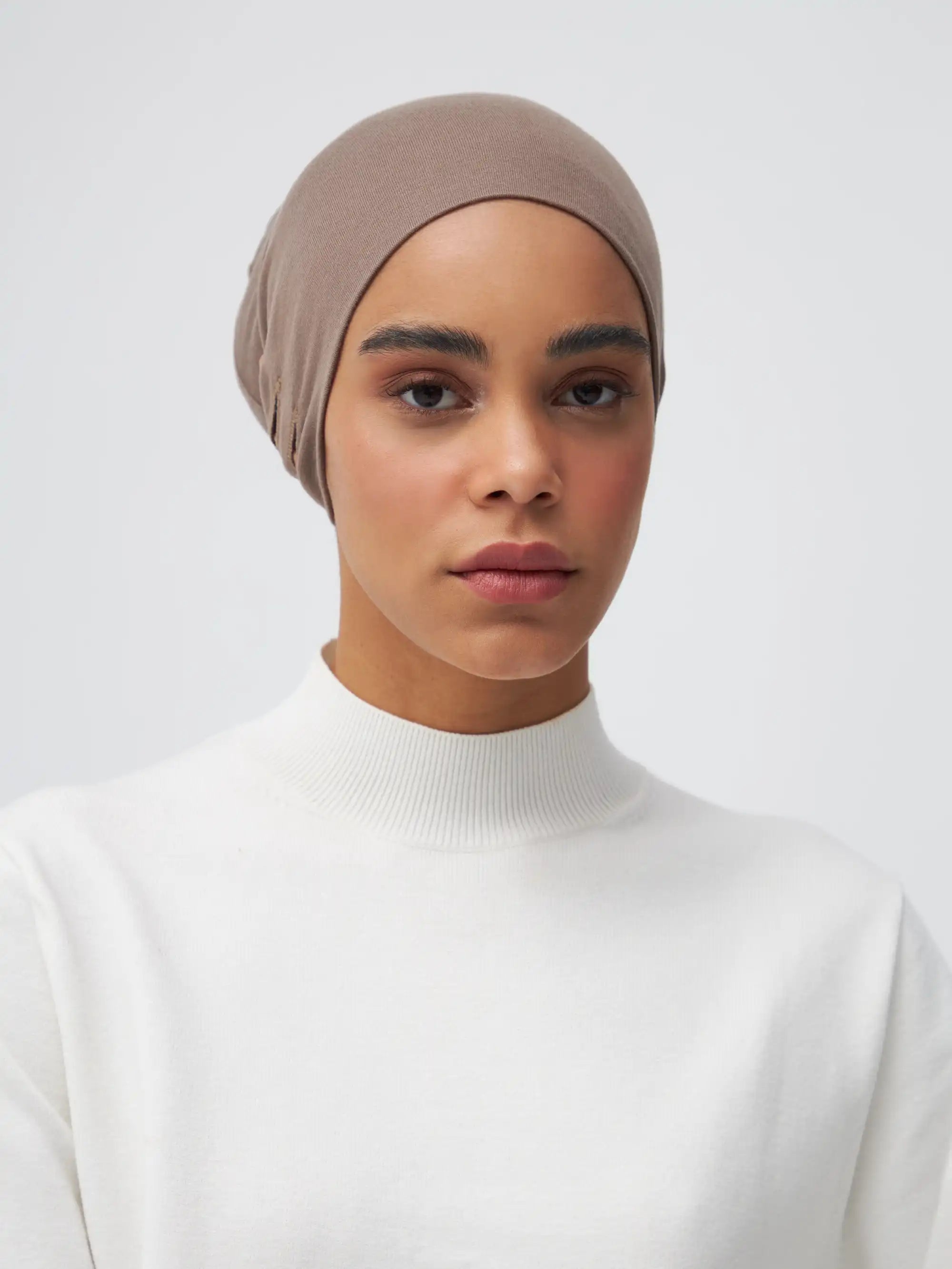 Slit Tie Back Bone - Desert Taupe