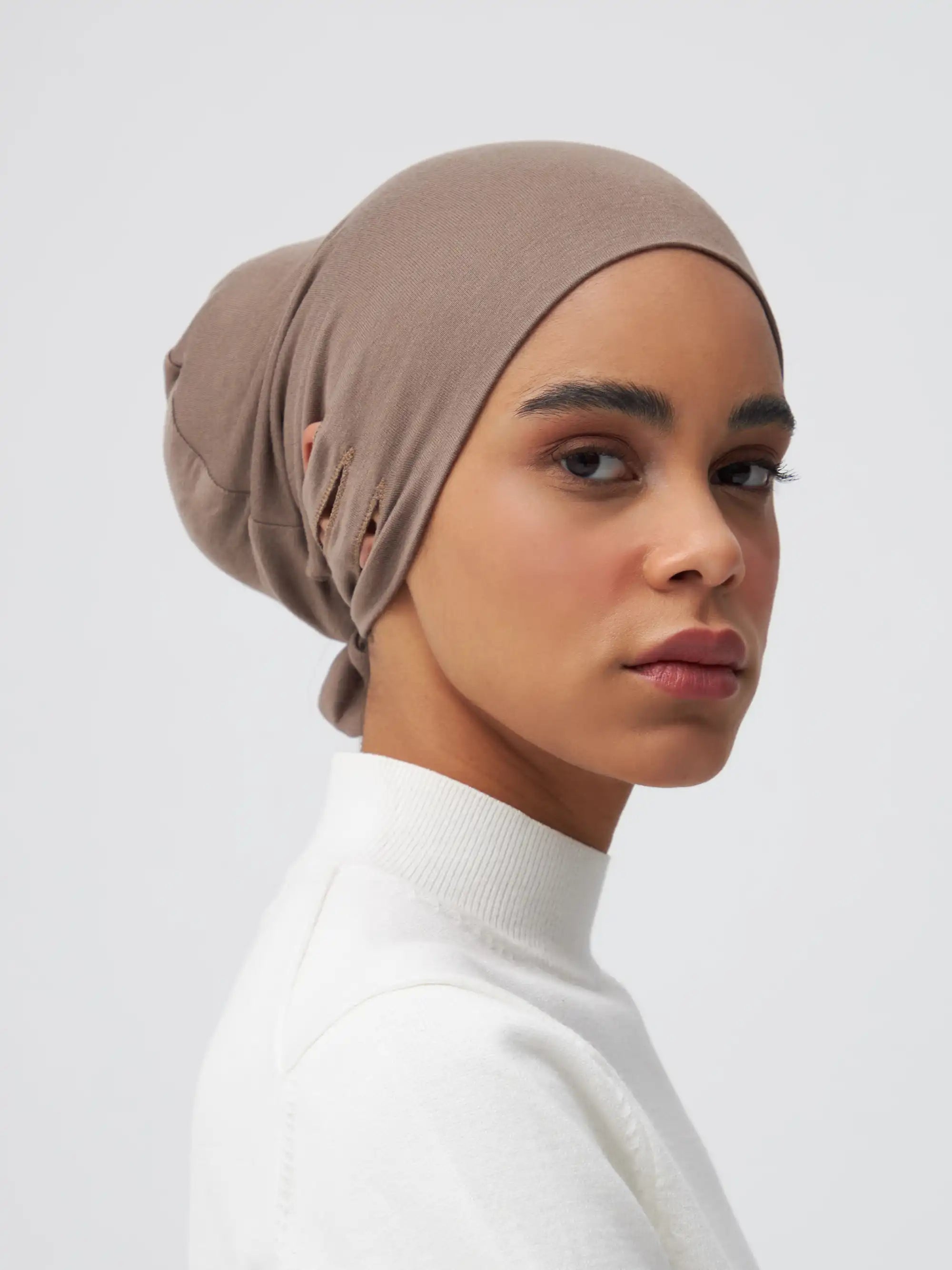 Slit Tie Back Bone - Desert Taupe