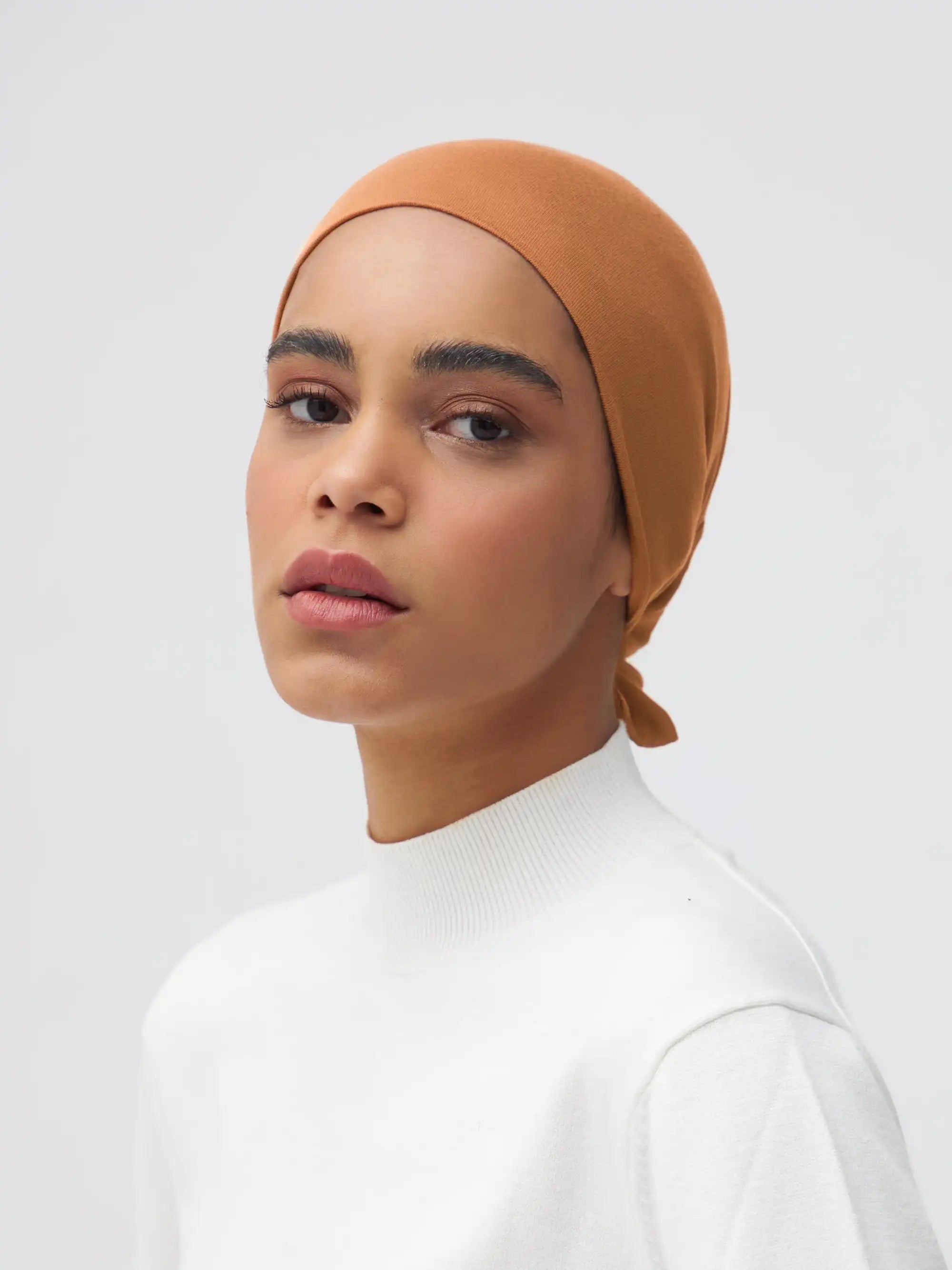 Tie Back Bone - Lion