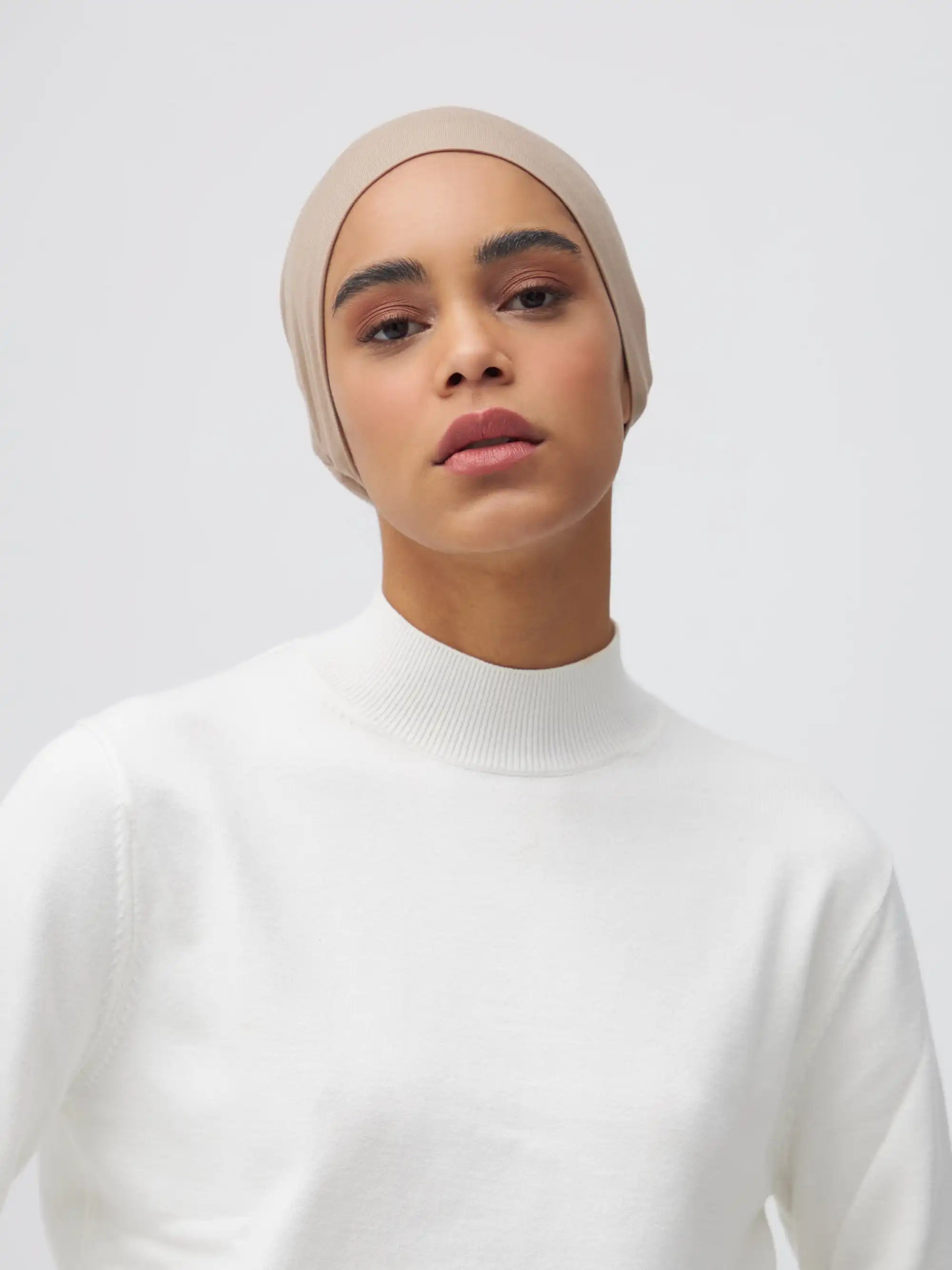 Tie Back Bone - Warm Sand