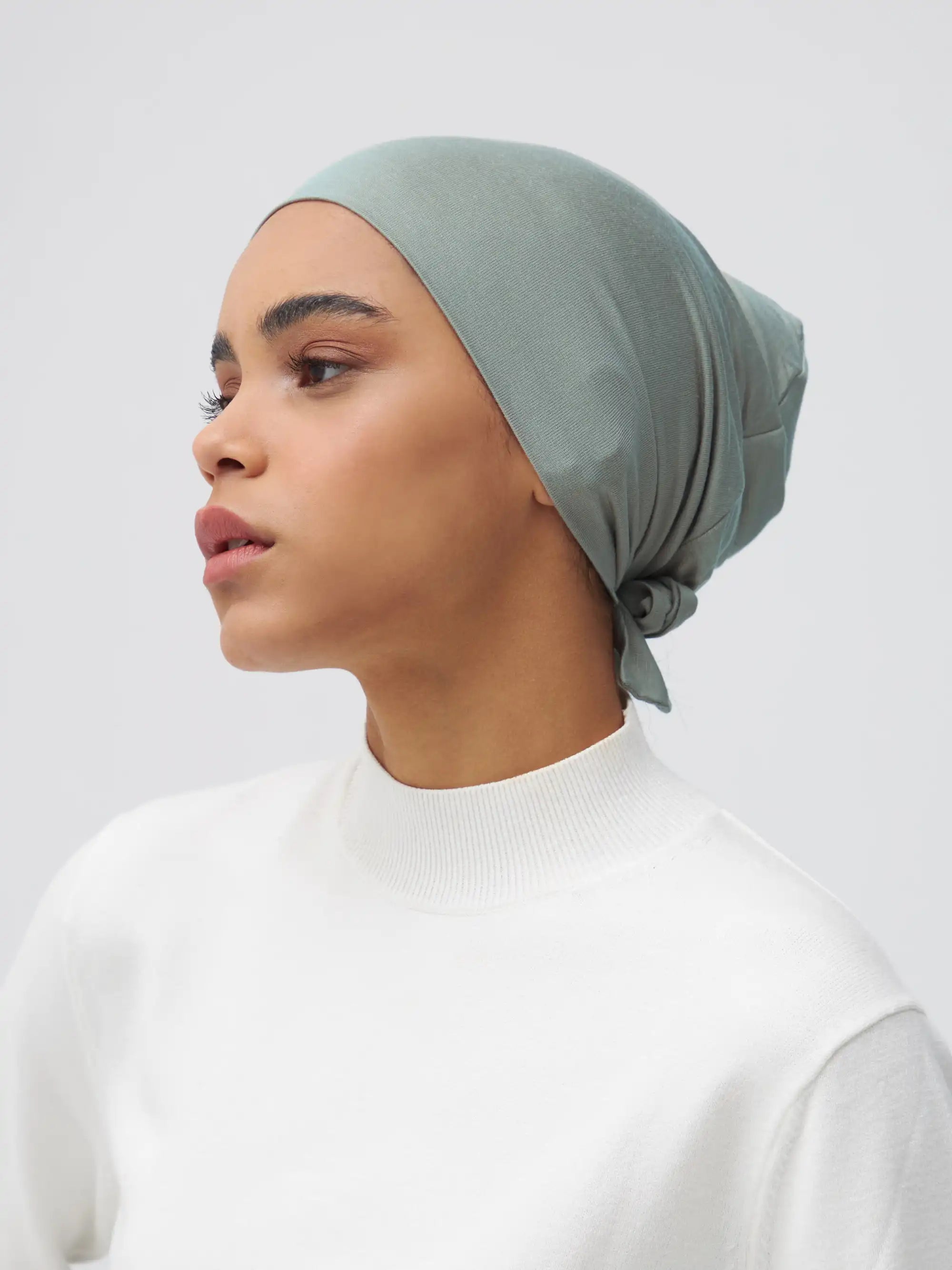 Tie Back Bone - Black