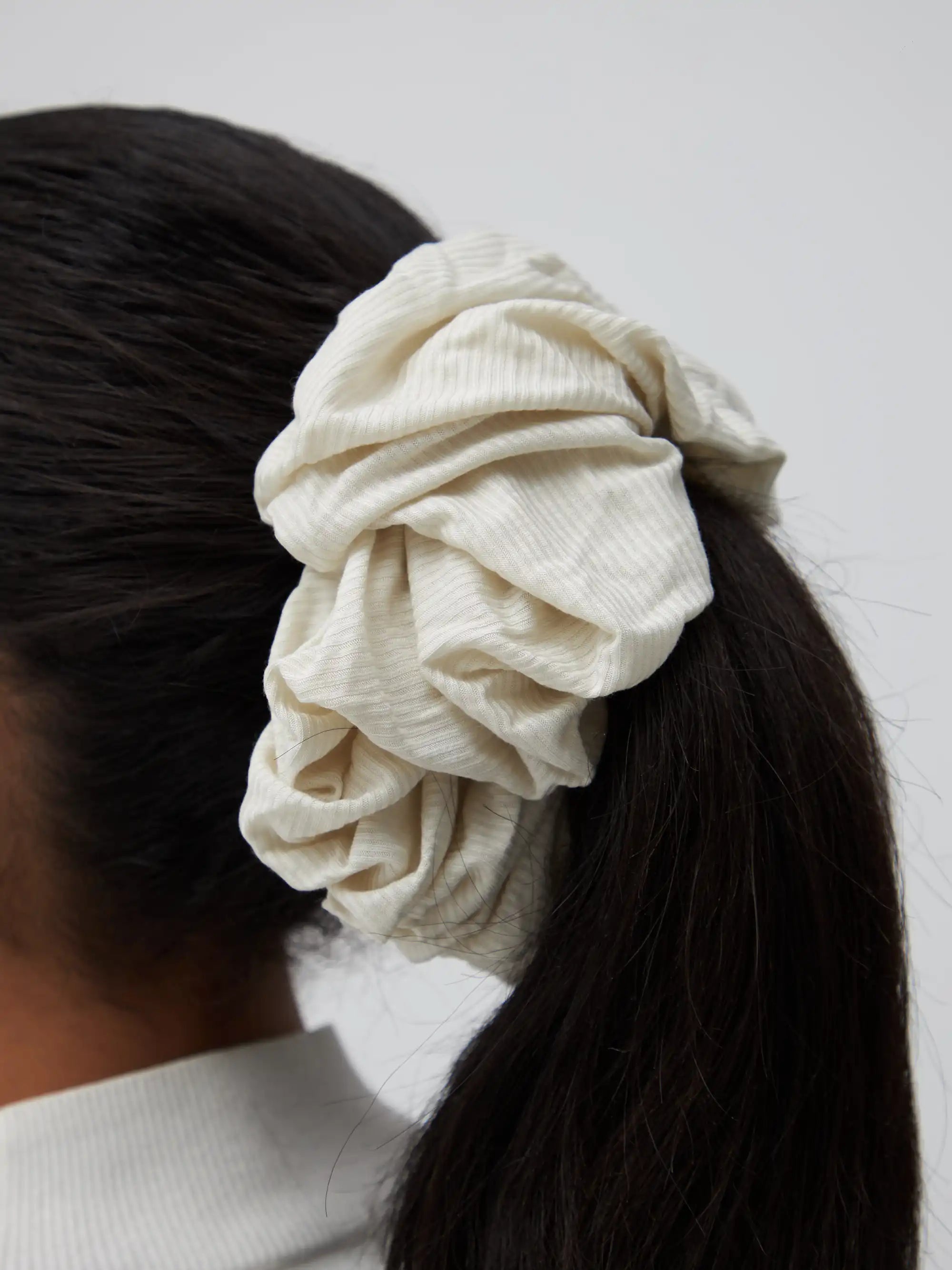 Scrunchies - Off White