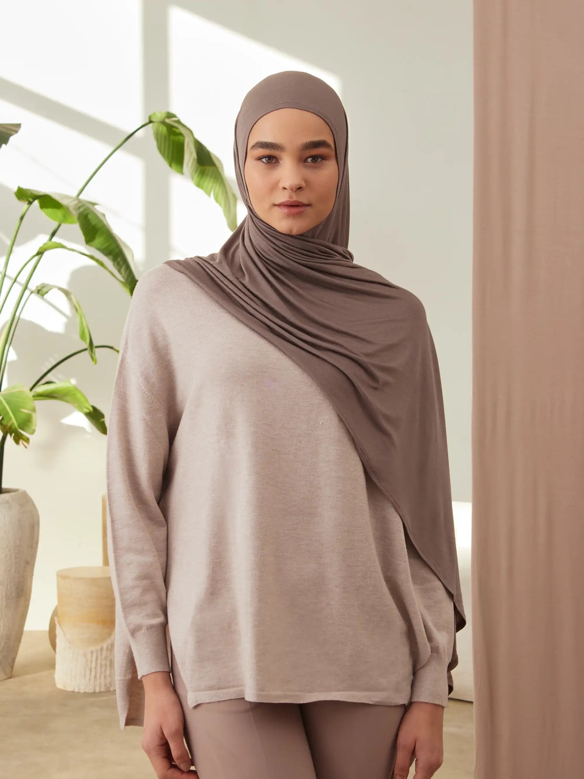 Small Instant Premium Jersey Hijabs - Desert Taupe