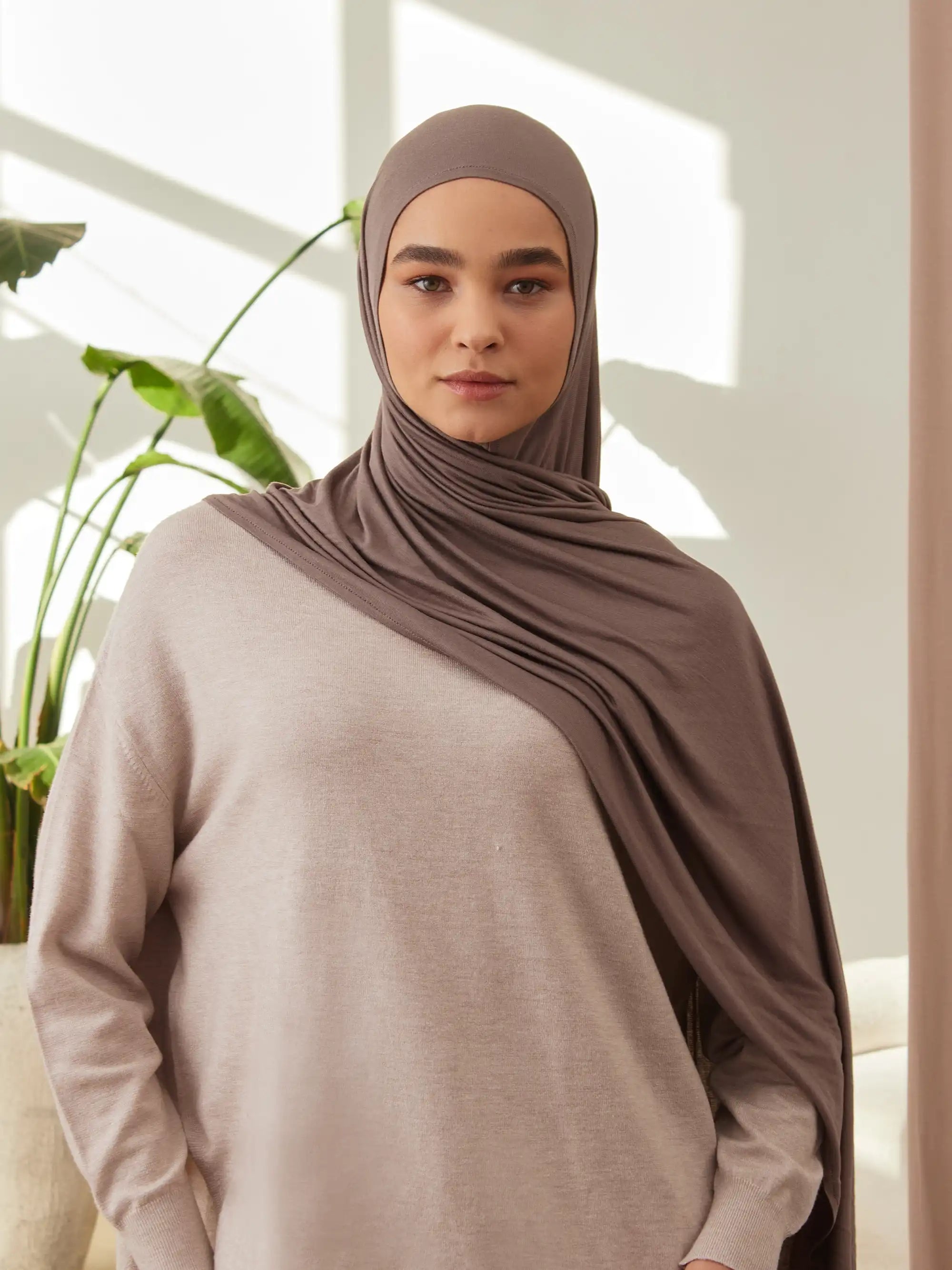 Small Instant Premium Jersey Hijabs - Desert Taupe