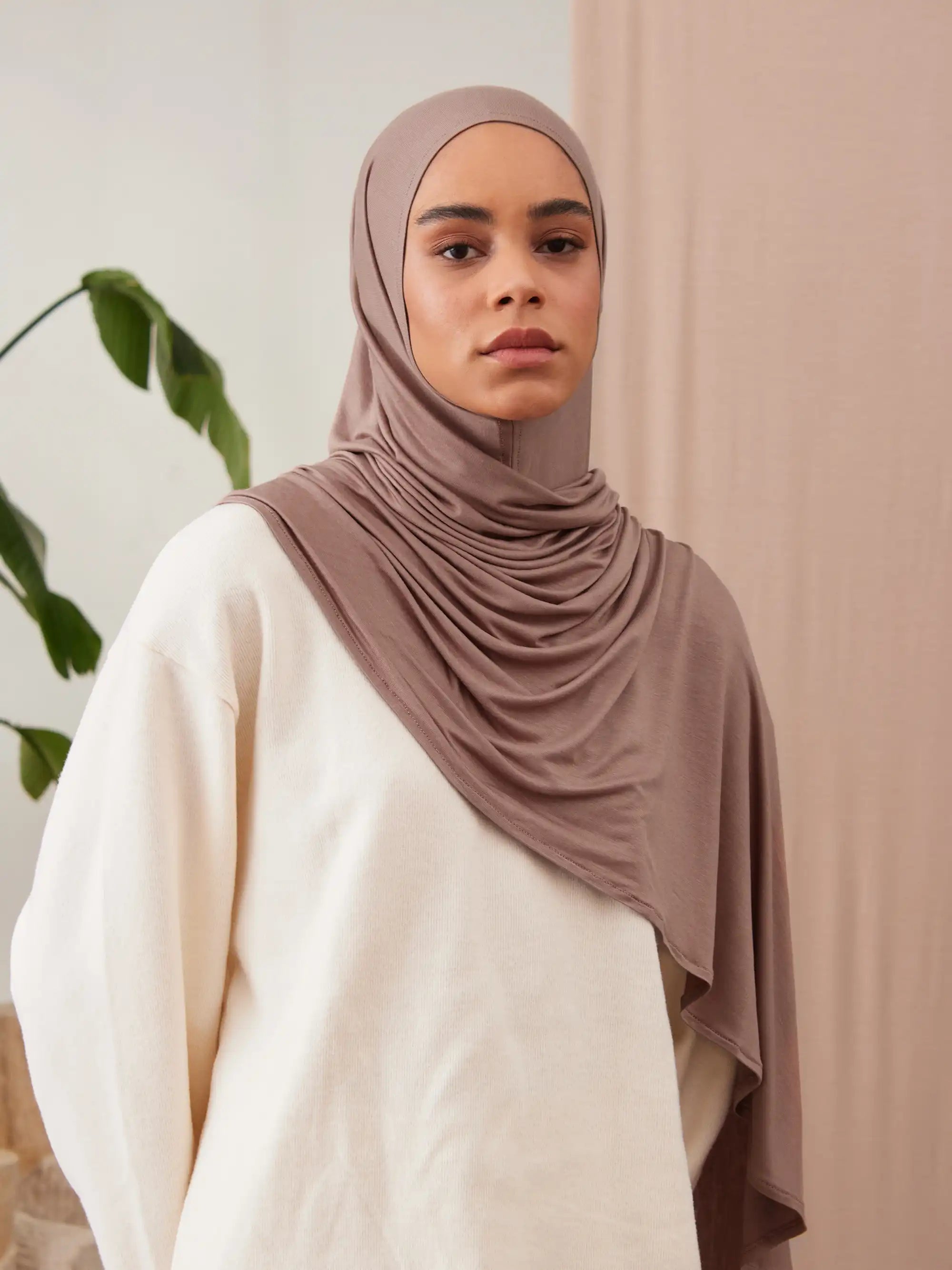 Small Instant Premium Jersey Hijabs - Mocha Mousse