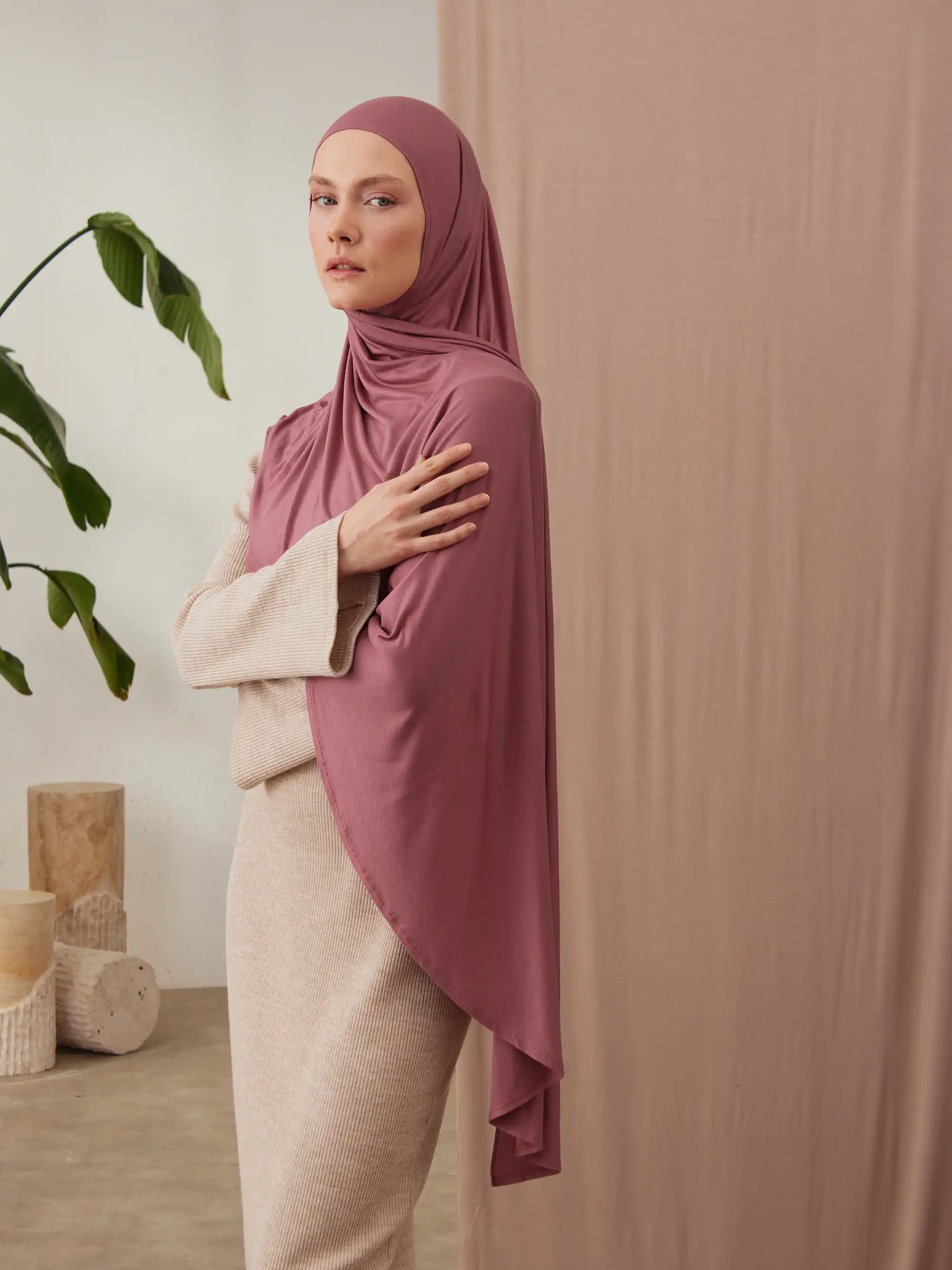 Instant Premium Jersey Hijabs - Garnet Rose
