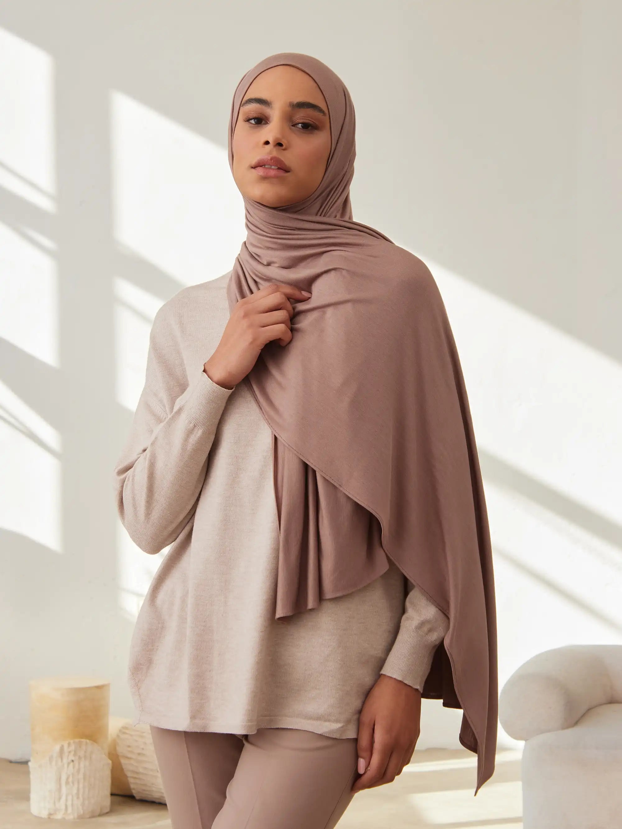 Jersey Light Hijab - Mocha Mousse