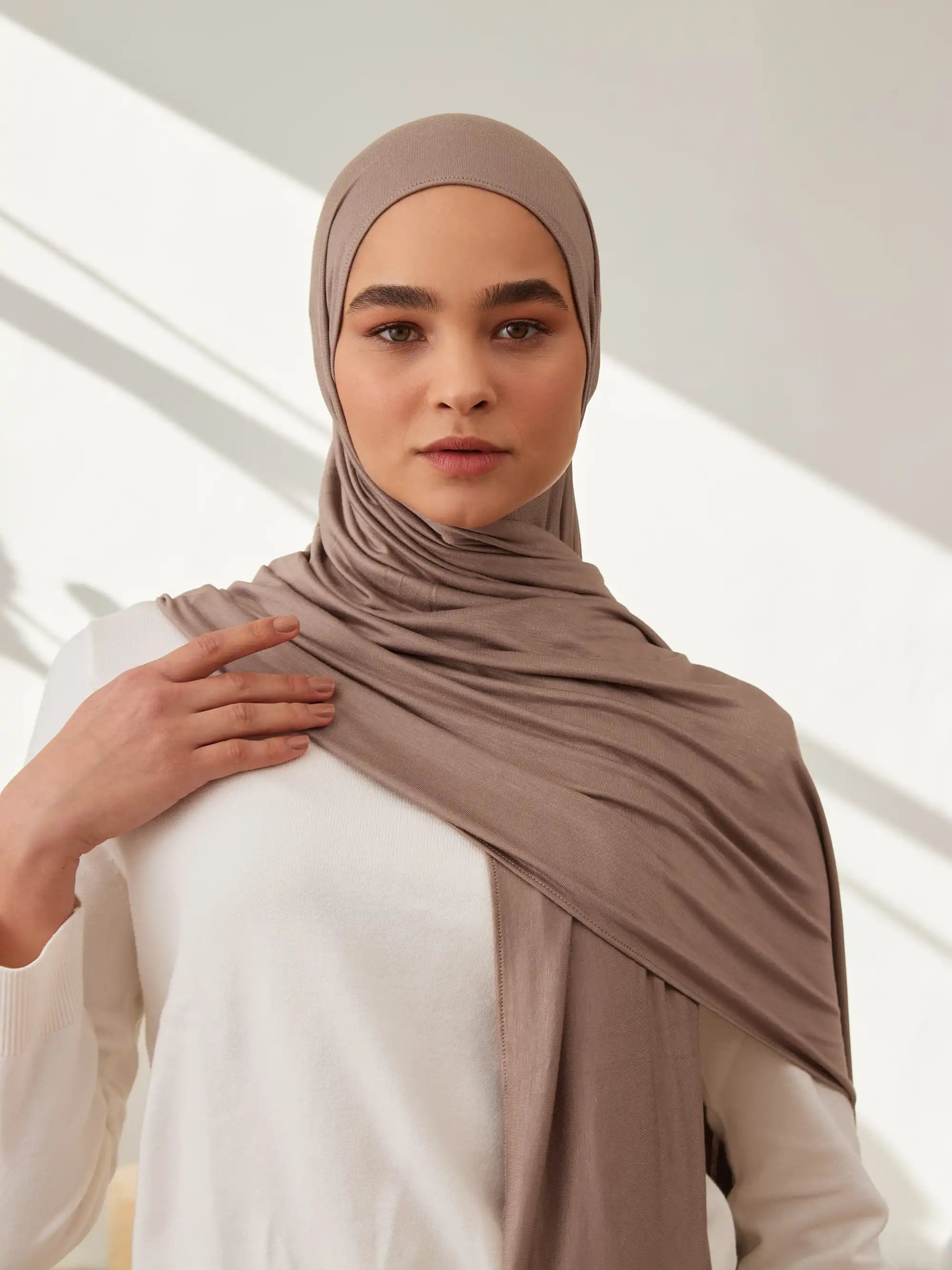 Jersey Light Hijab - Desert