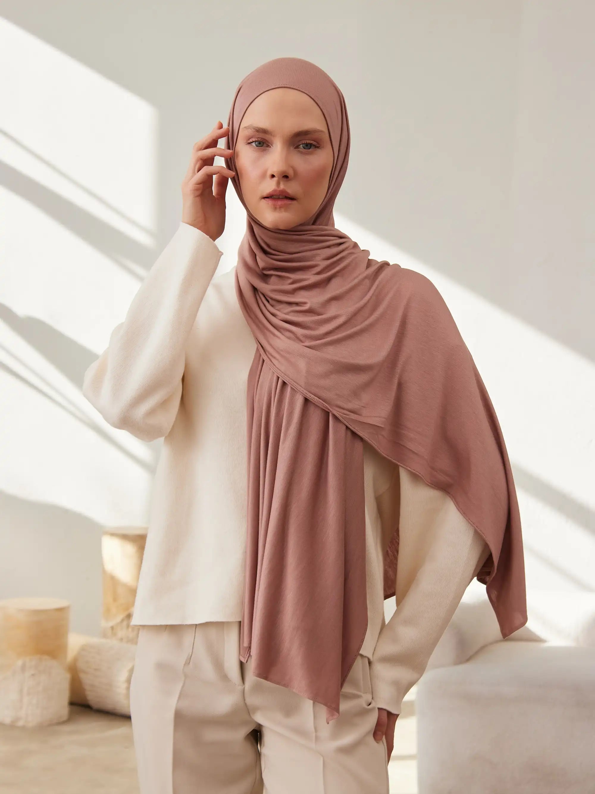 Small Jersey Light Hijab - Dusty Rose