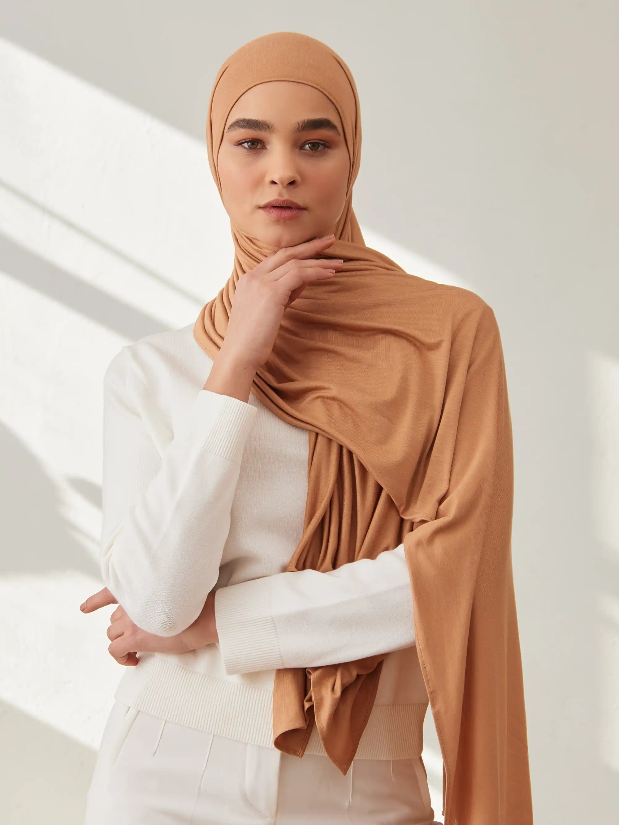 Jersey Light Hijab - Lion