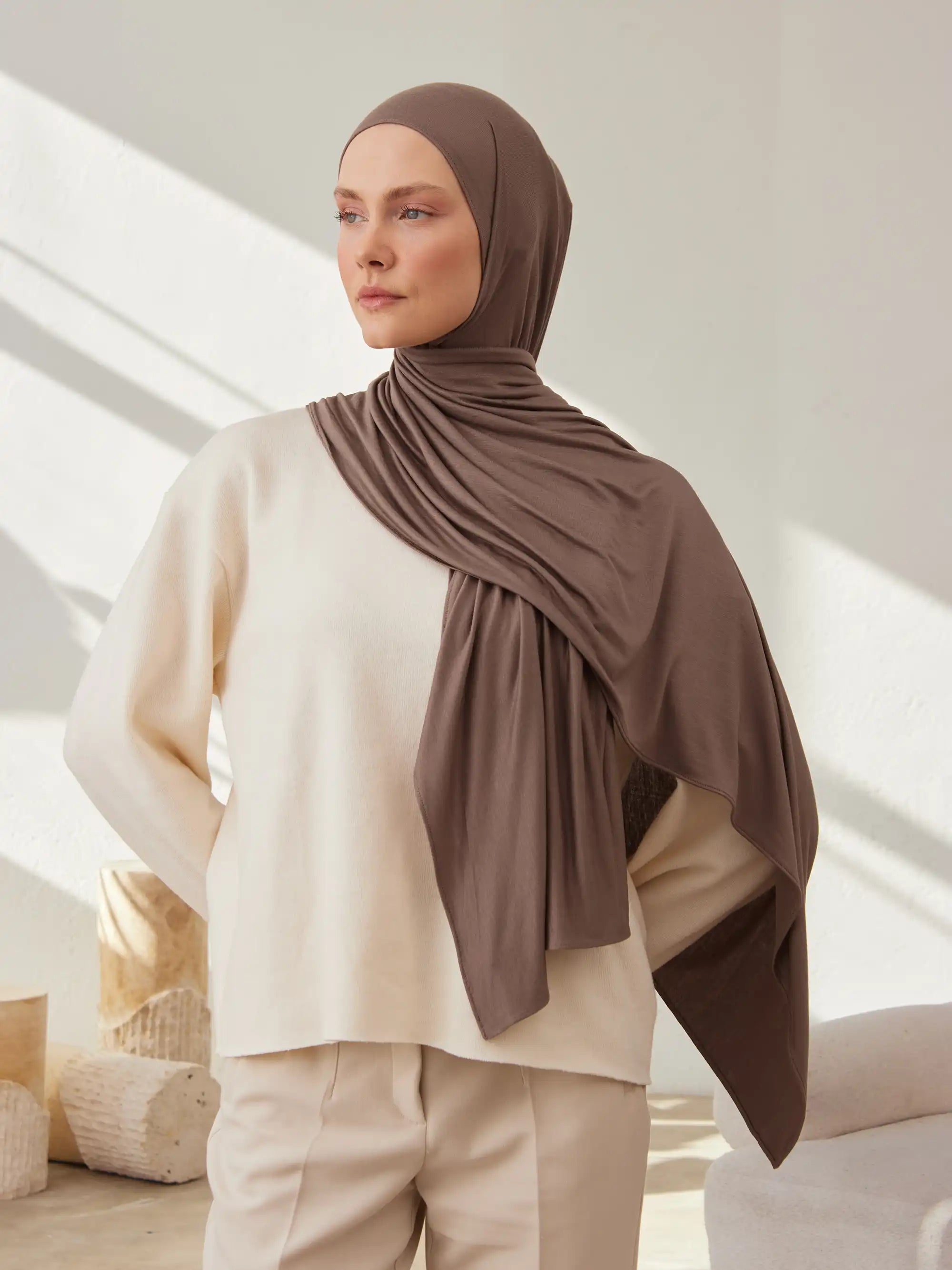 Jersey Light Hijab - Desert Taupe