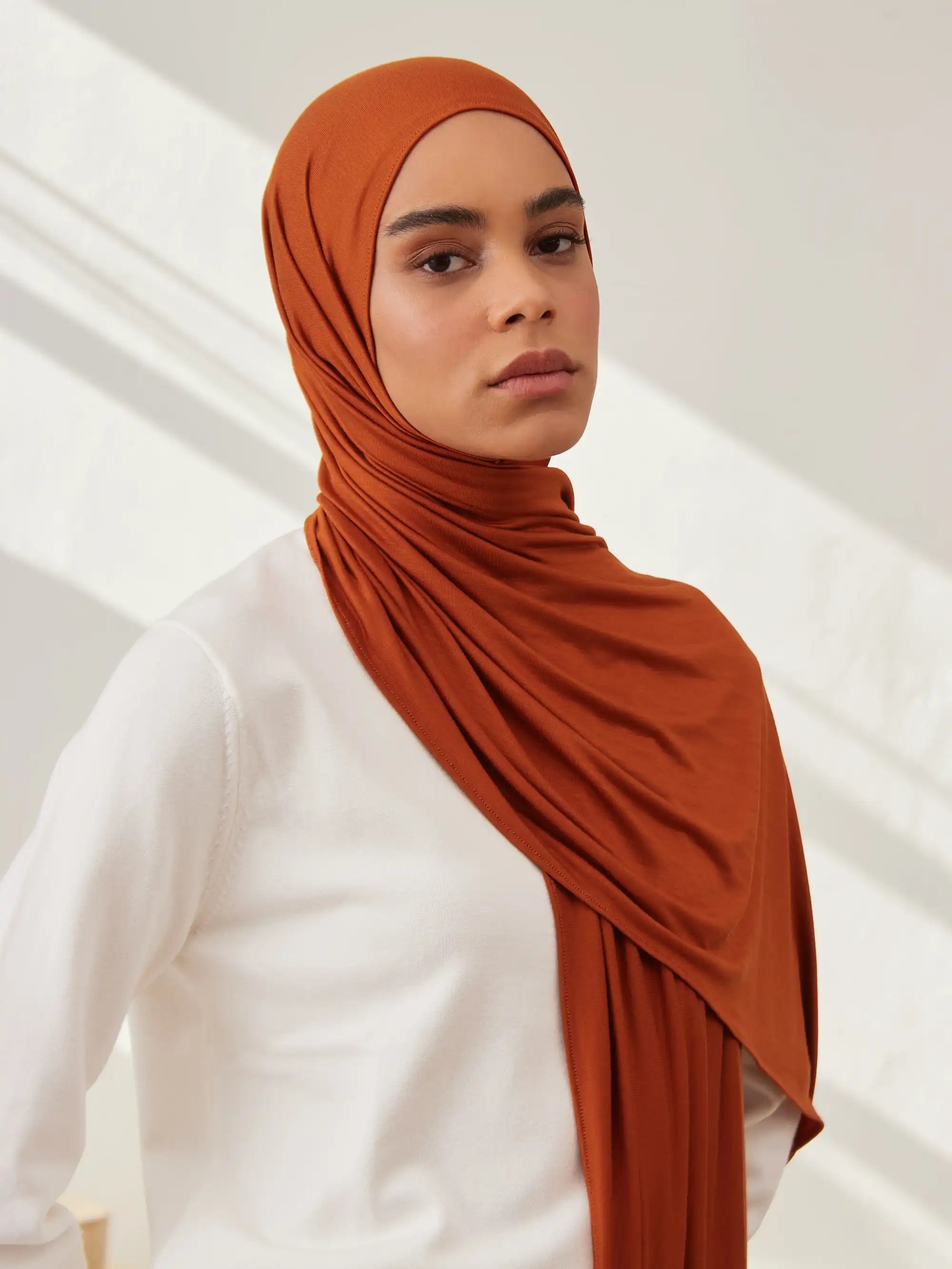 Small Jersey Light Hijab - Burnt Orange