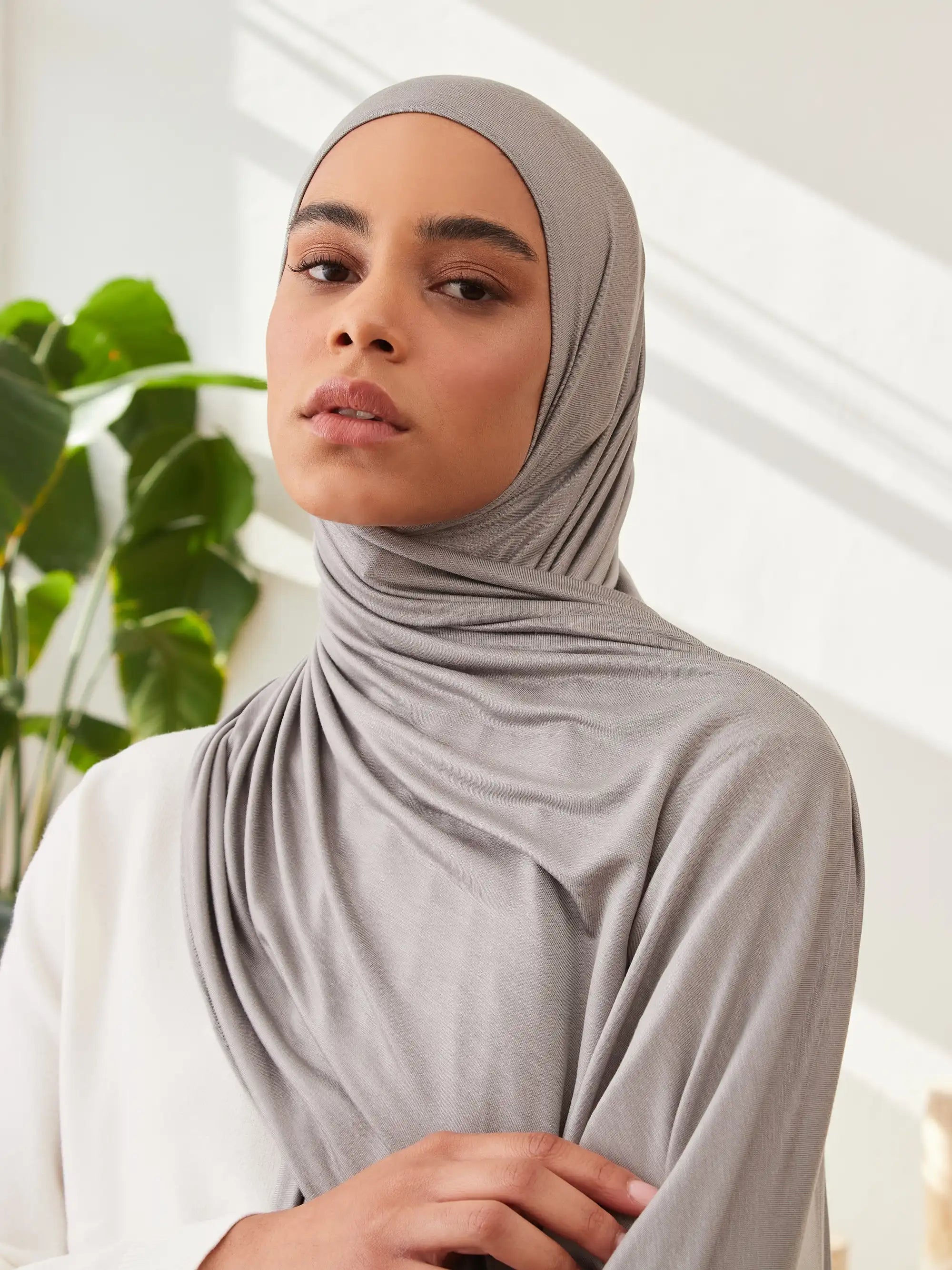 Small Jersey Light Hijab - Silver