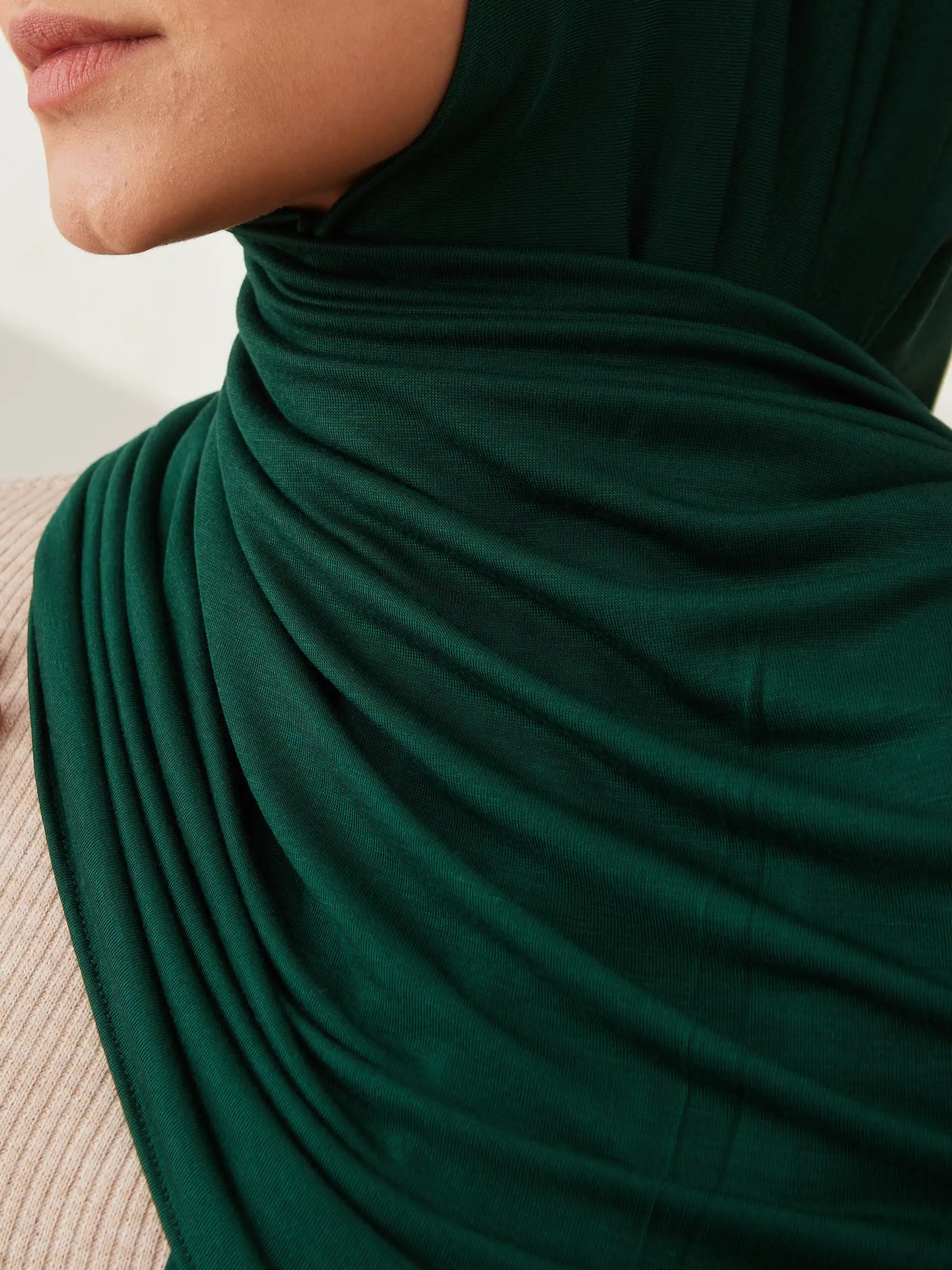 Jersey Light Hijab - Pine Green