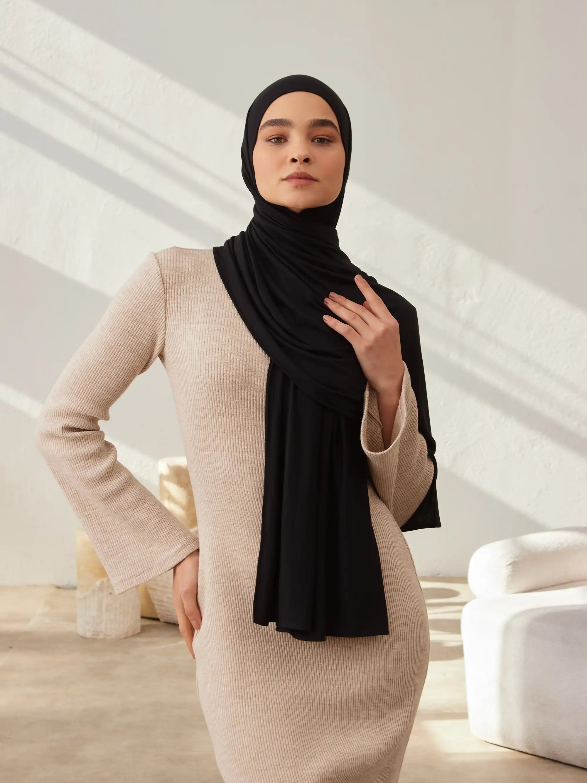 Small Jersey Light Hijab - Black