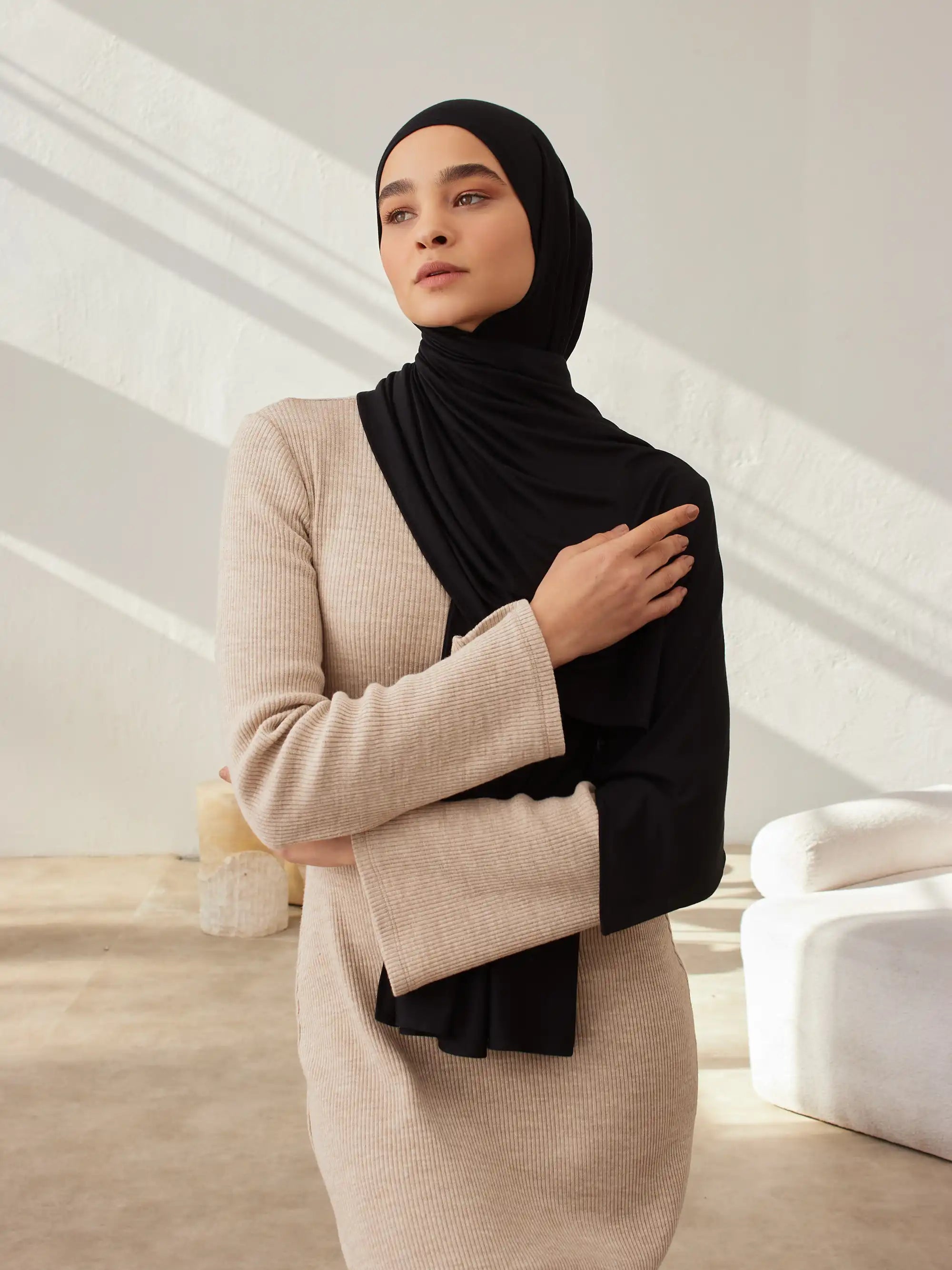 Small Jersey Light Hijab - Black