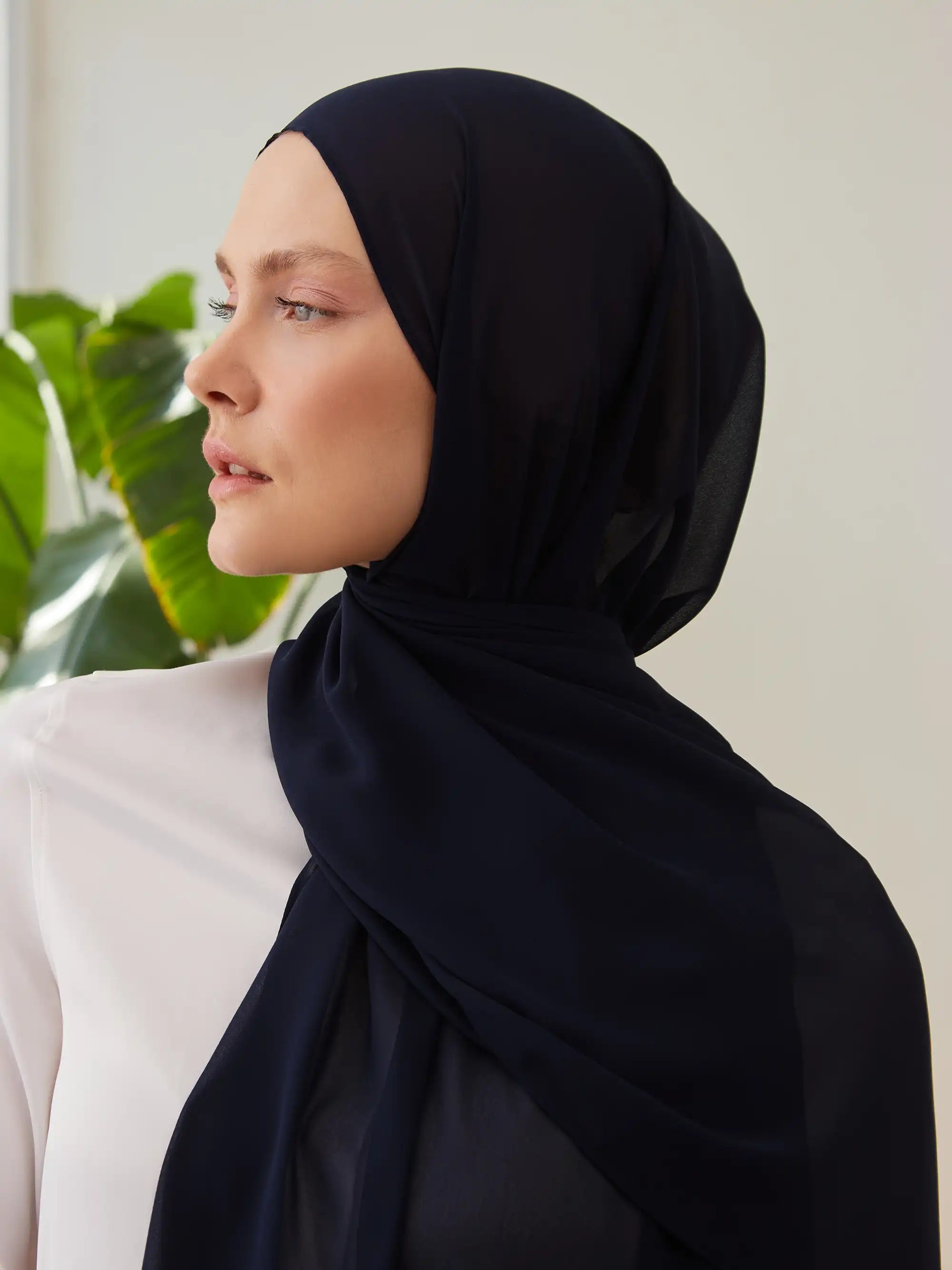 Small Luxury Chiffon Hijab - Navy