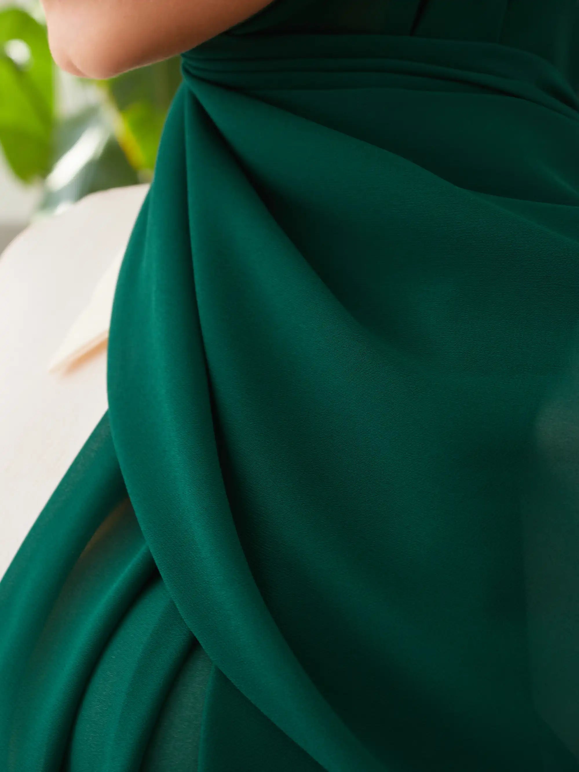 Small Luxury Chiffon Hijab - Pine Green