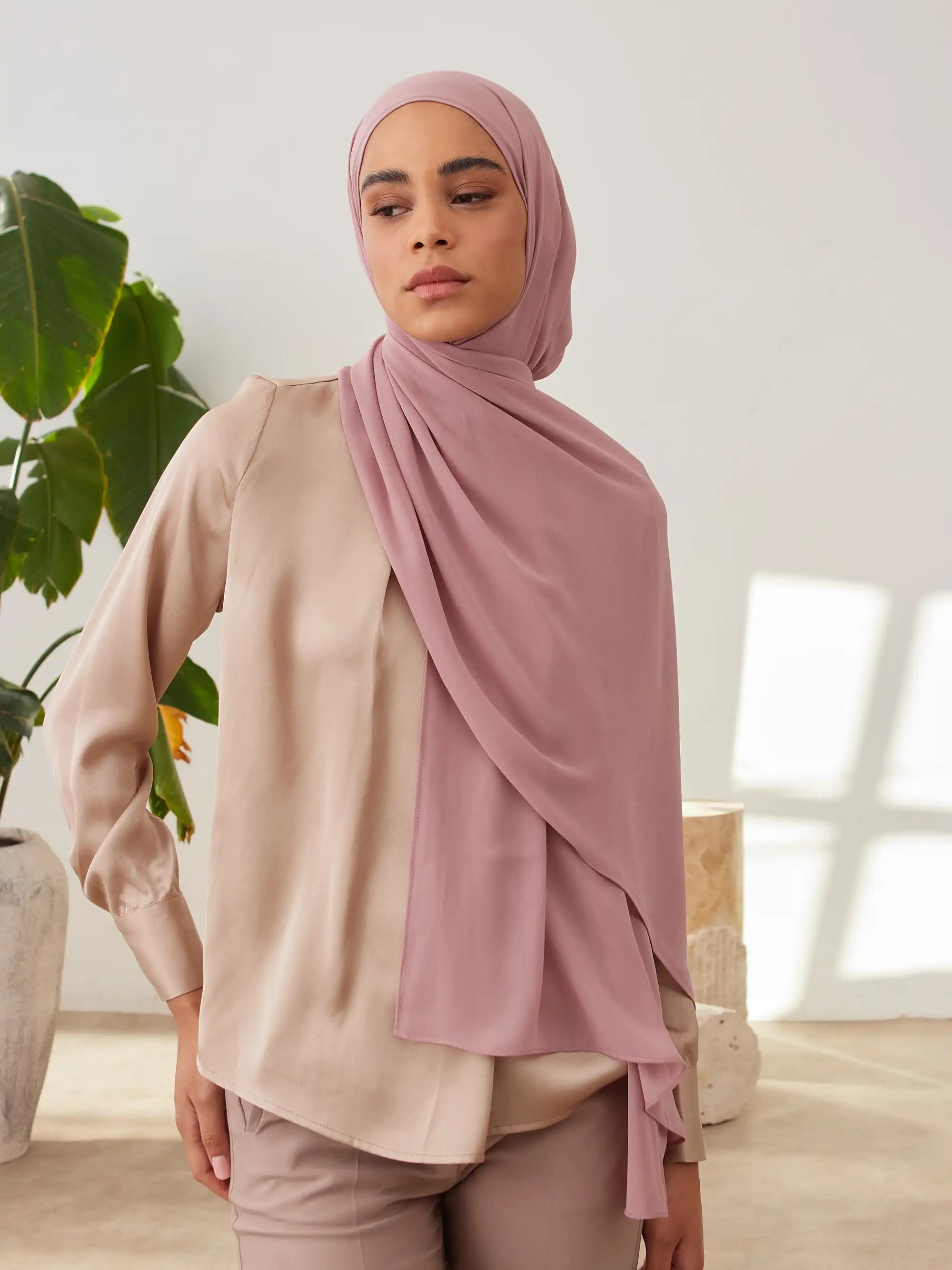 Luxury Chiffon Hijab - Black