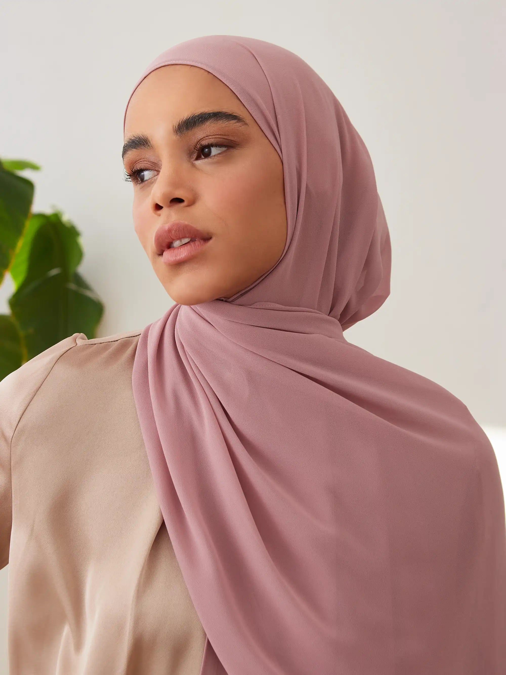 Luxury Chiffon Hijab - Black