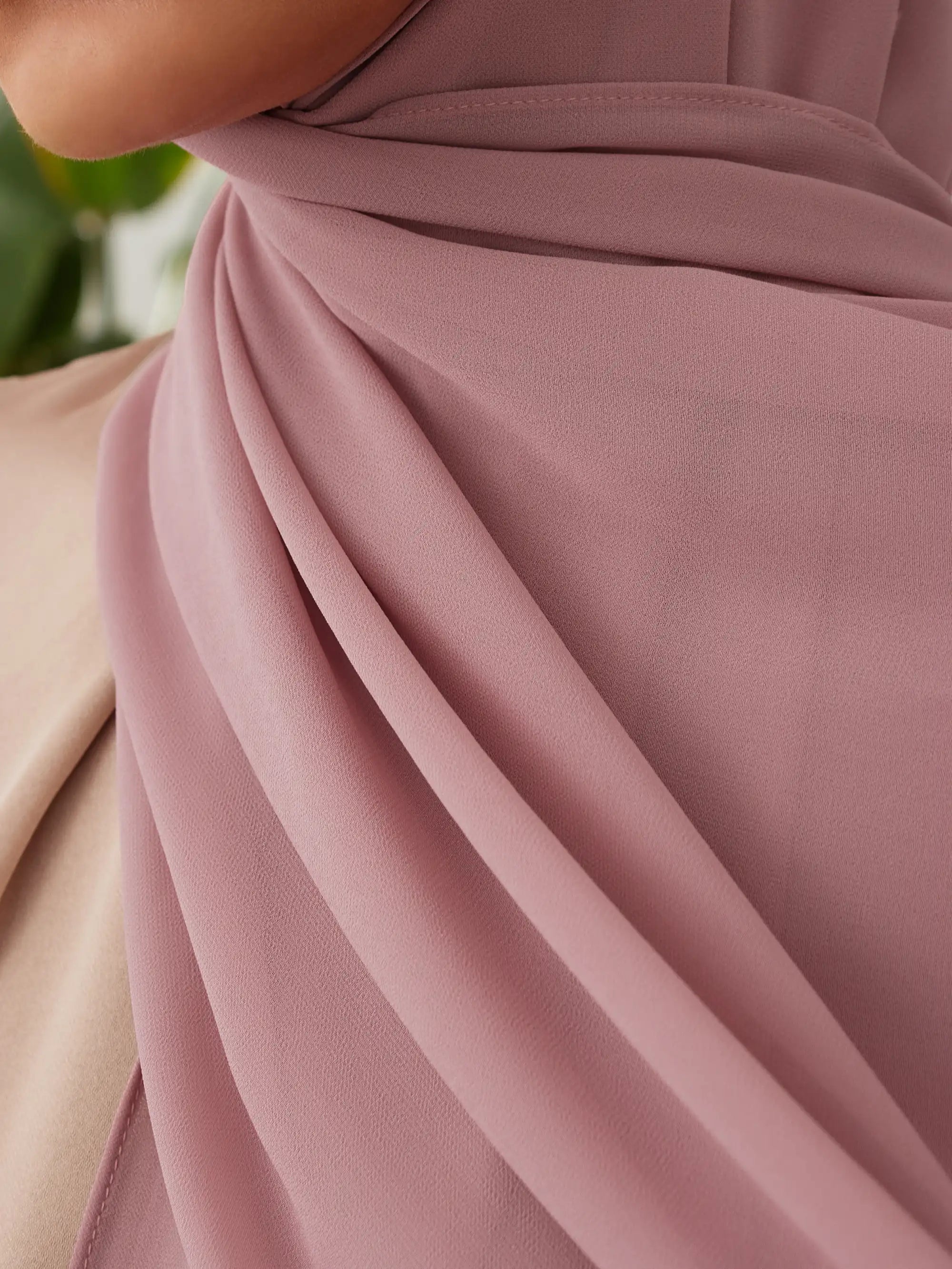 Luxury Chiffon Hijab - Black