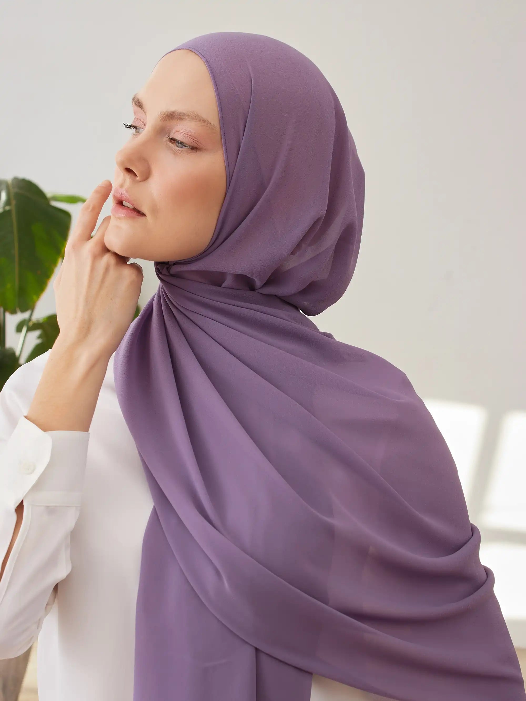 Small Luxury Chiffon Hijab - Lilac