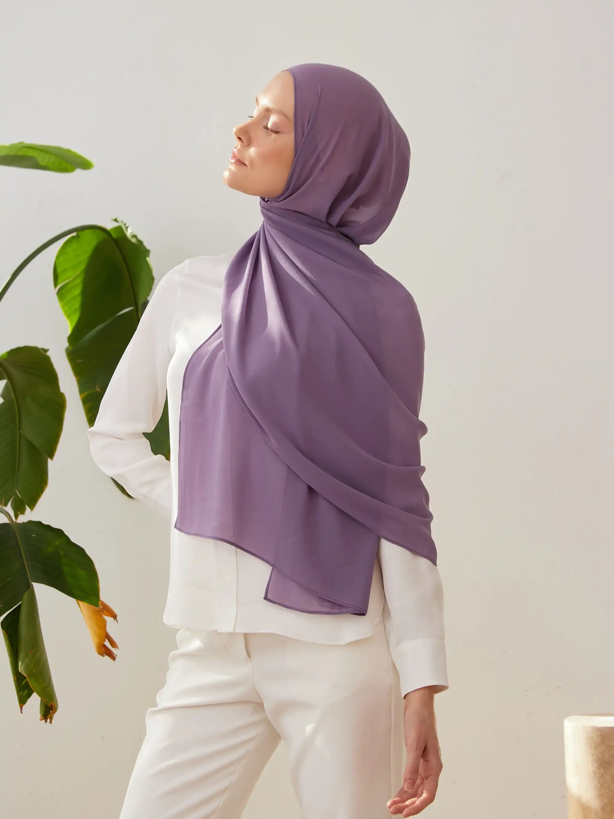 Small Luxury Chiffon Hijab - Lilac
