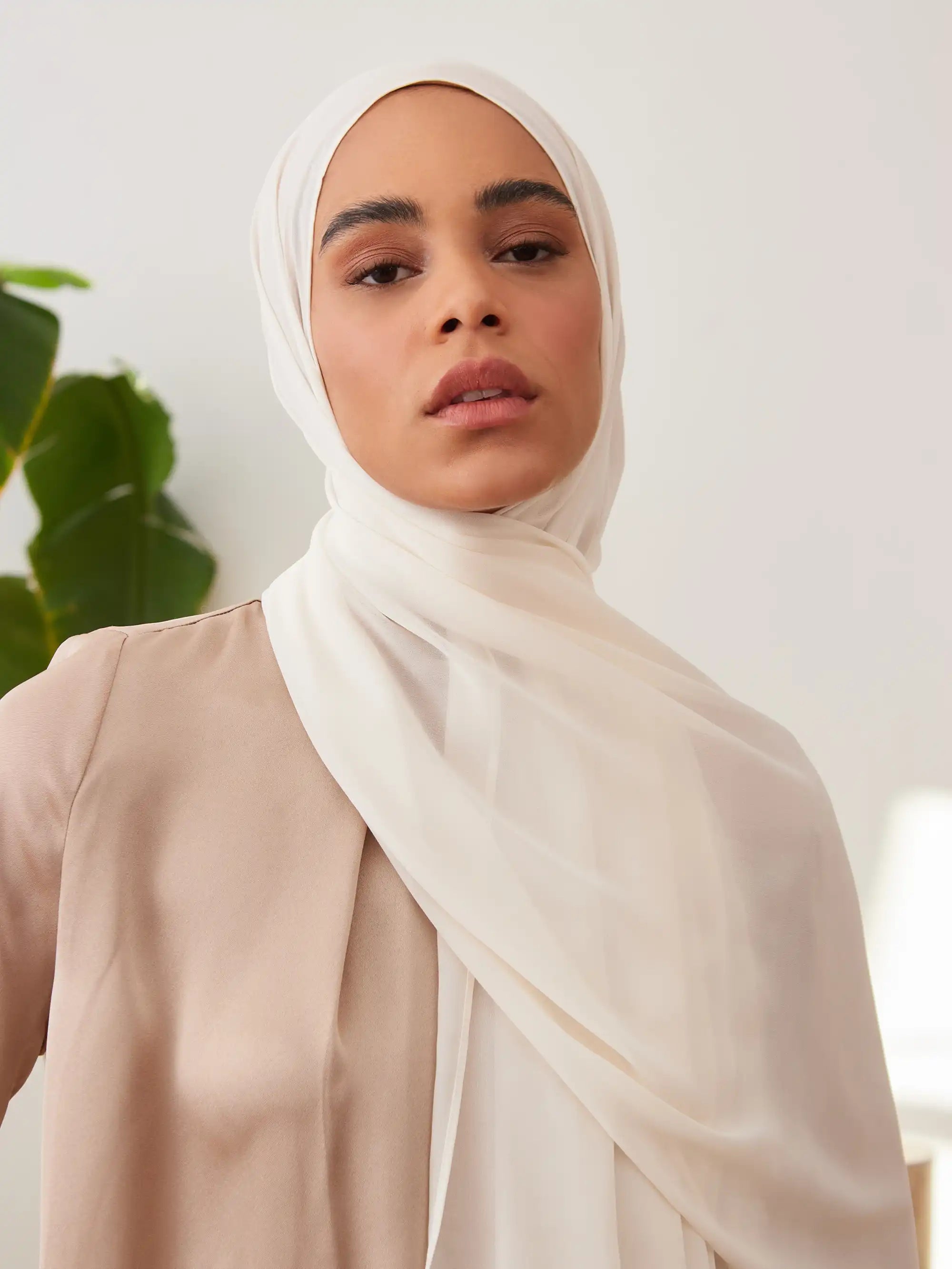 Small Luxury Chiffon Hijab - Ivory