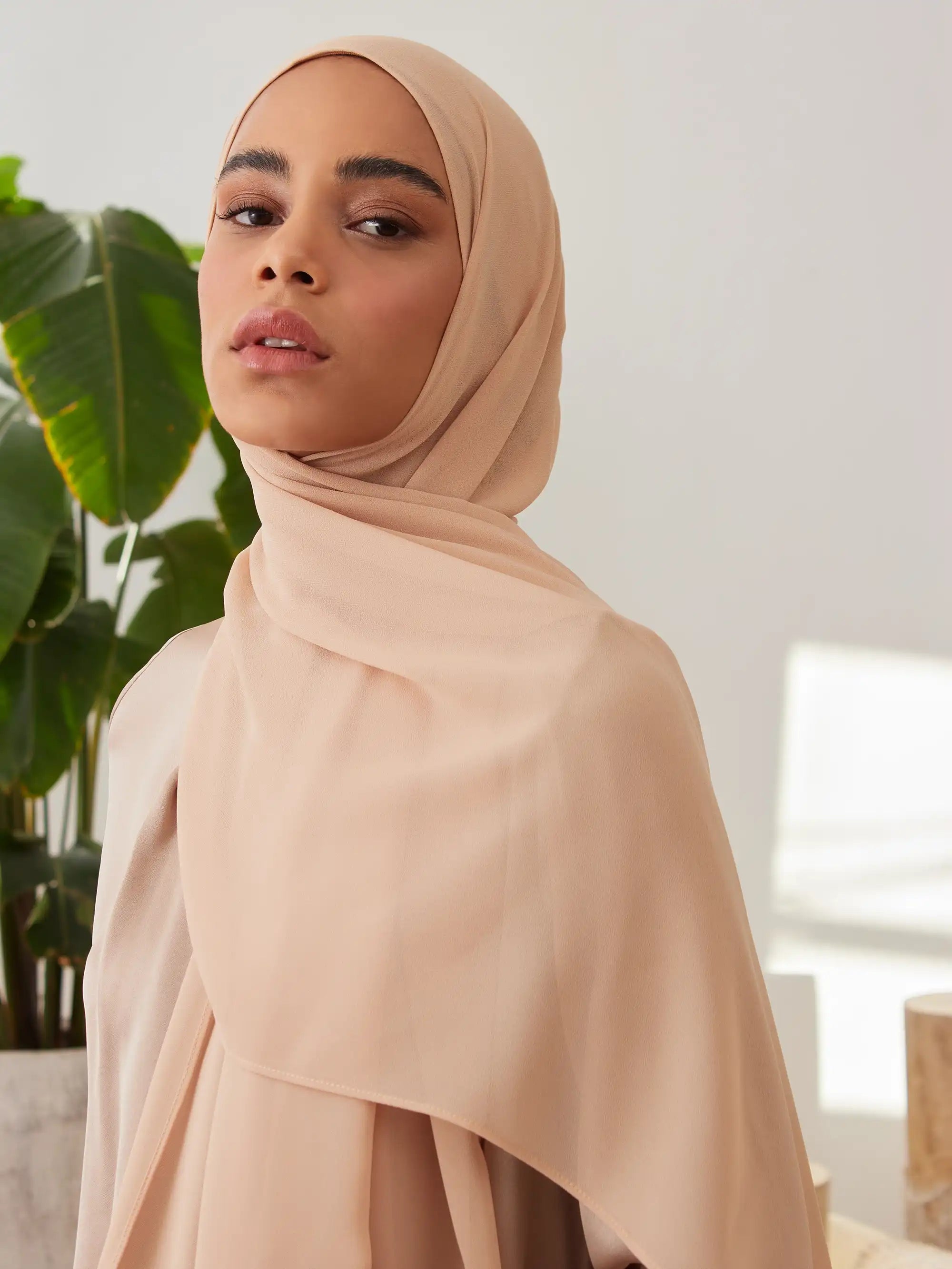 Deluxe Chiffon Hijab - Nude