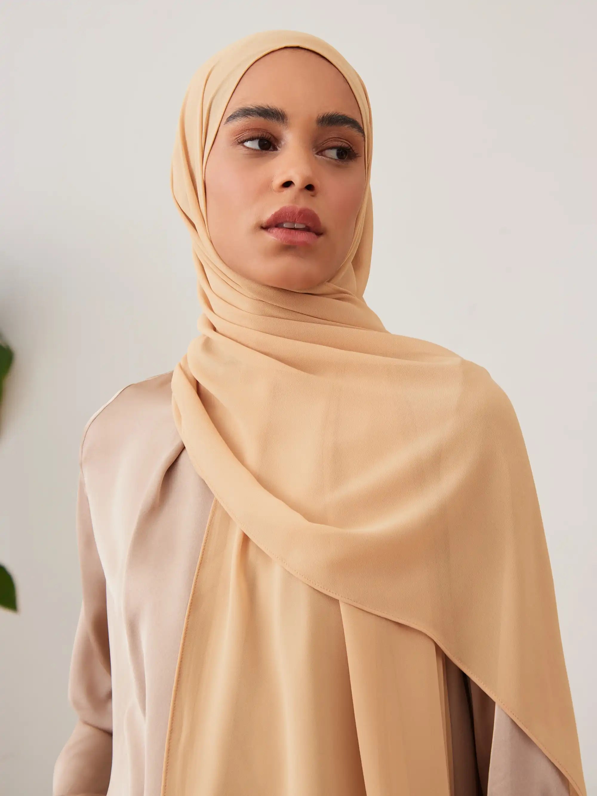 Deluxe Chiffon Hijab - Light Beige