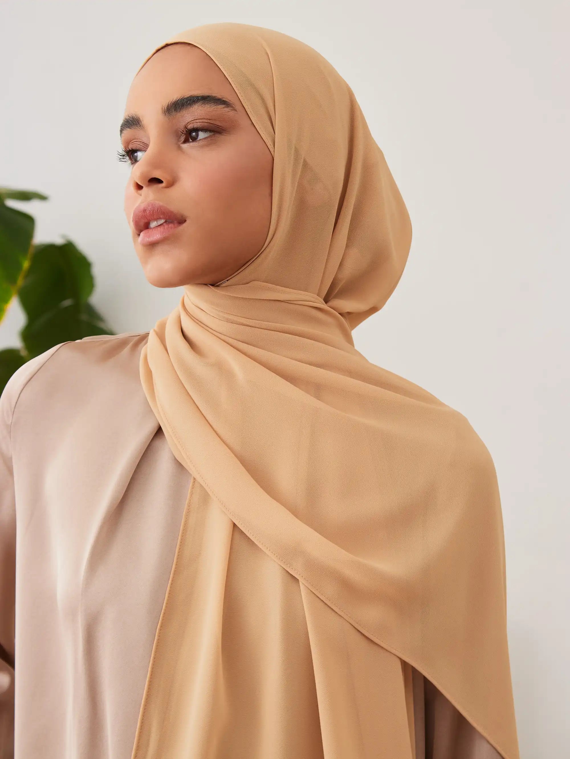 Deluxe Chiffon Hijab - Light Beige