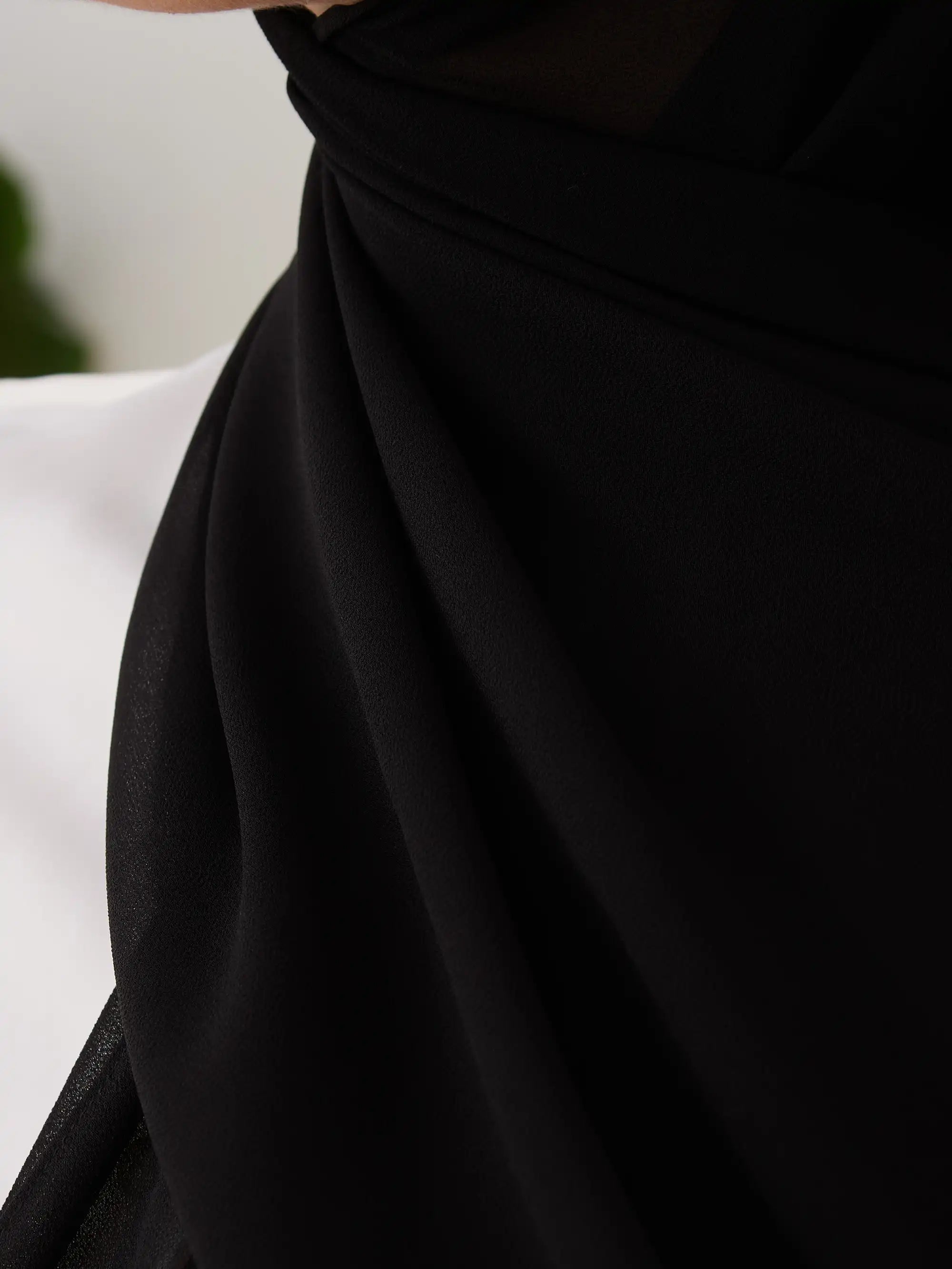 Deluxe Chiffon Hijab - Black