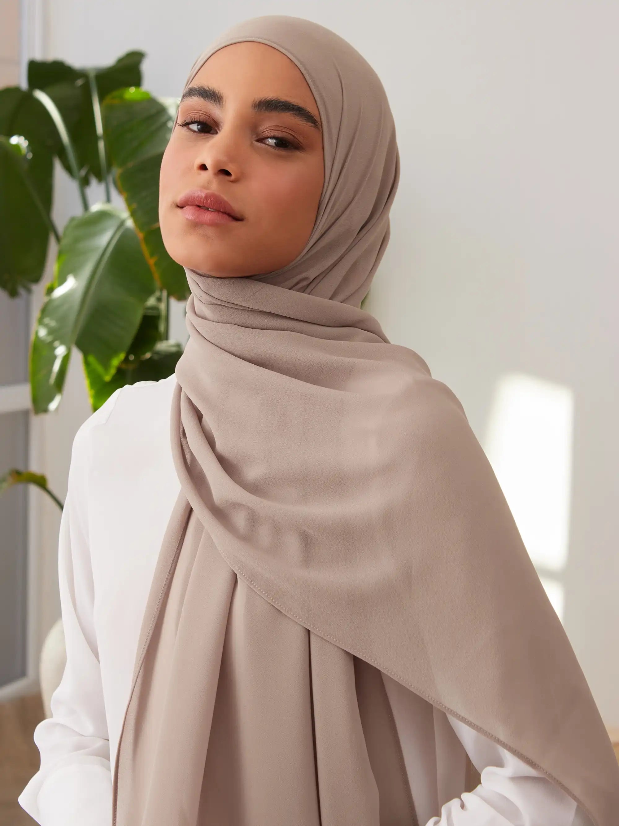 Deluxe Chiffon Hijab - Mink