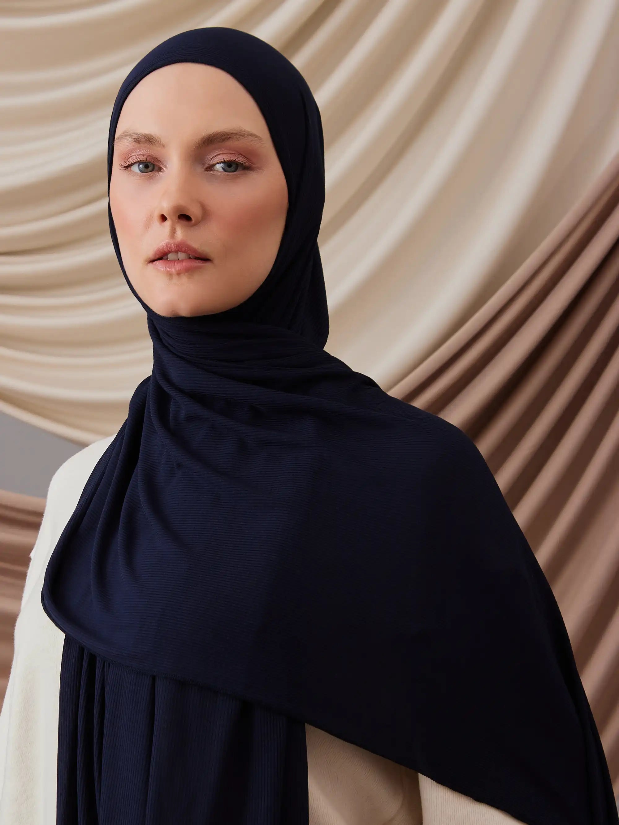 Small Ribbed Jersey Hijab - Navy