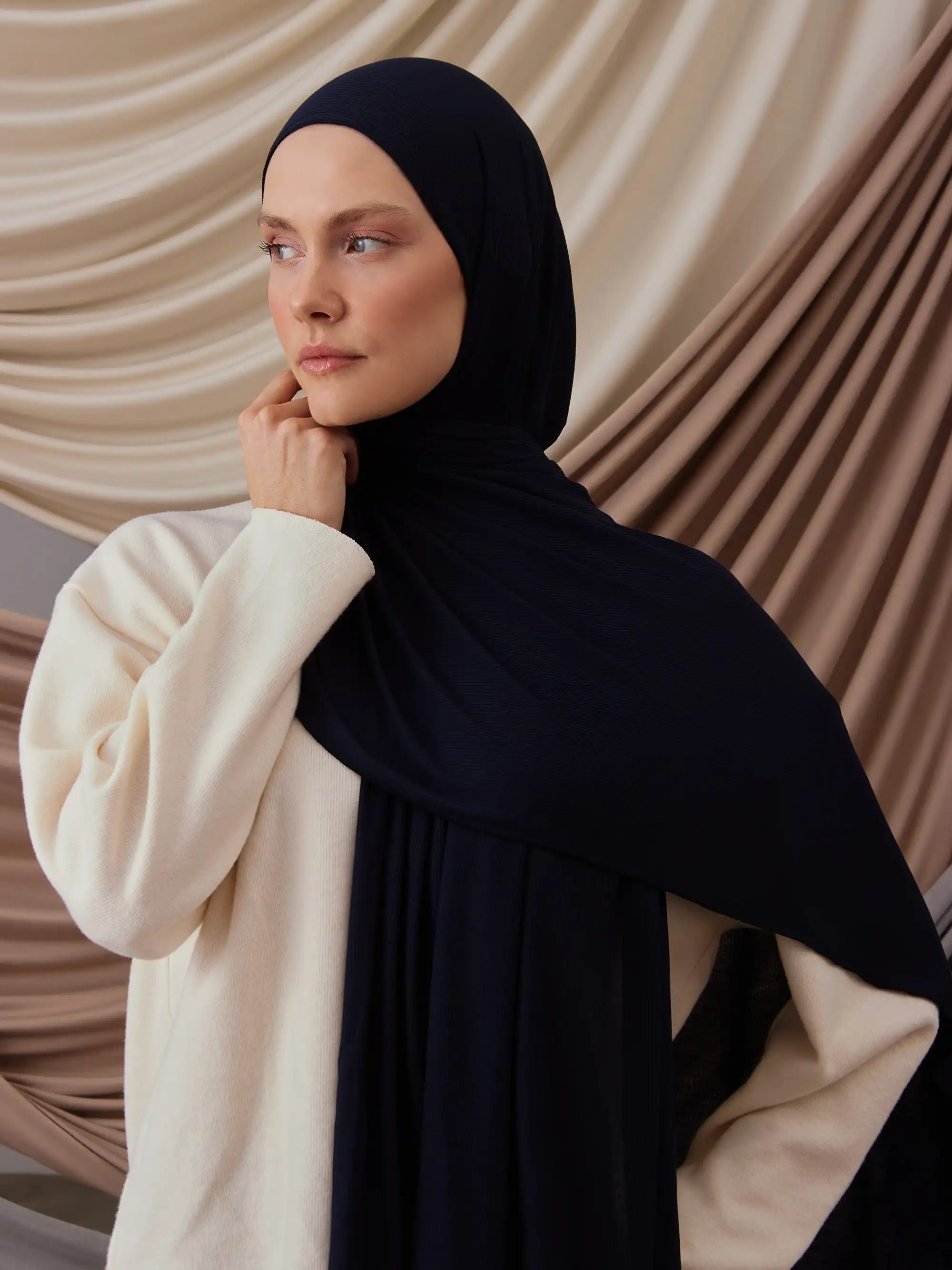 Small Ribbed Jersey Hijab - Navy