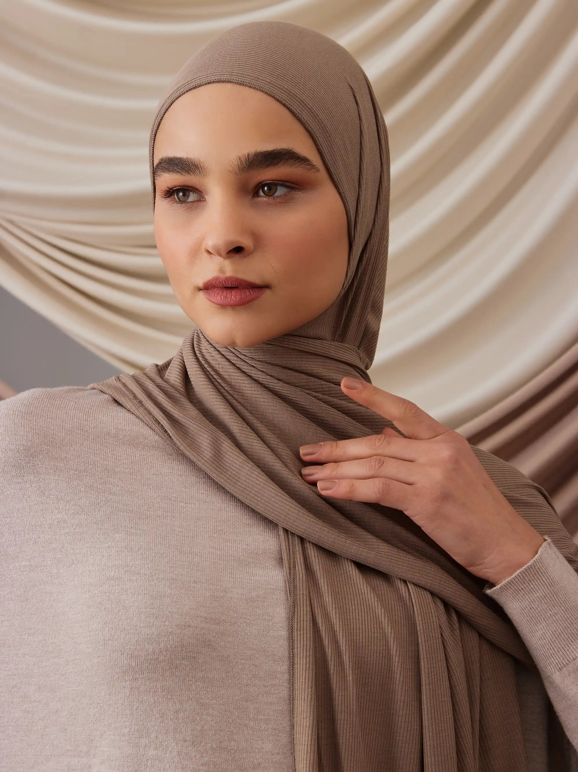 Ribbed Jersey Hijab - Black