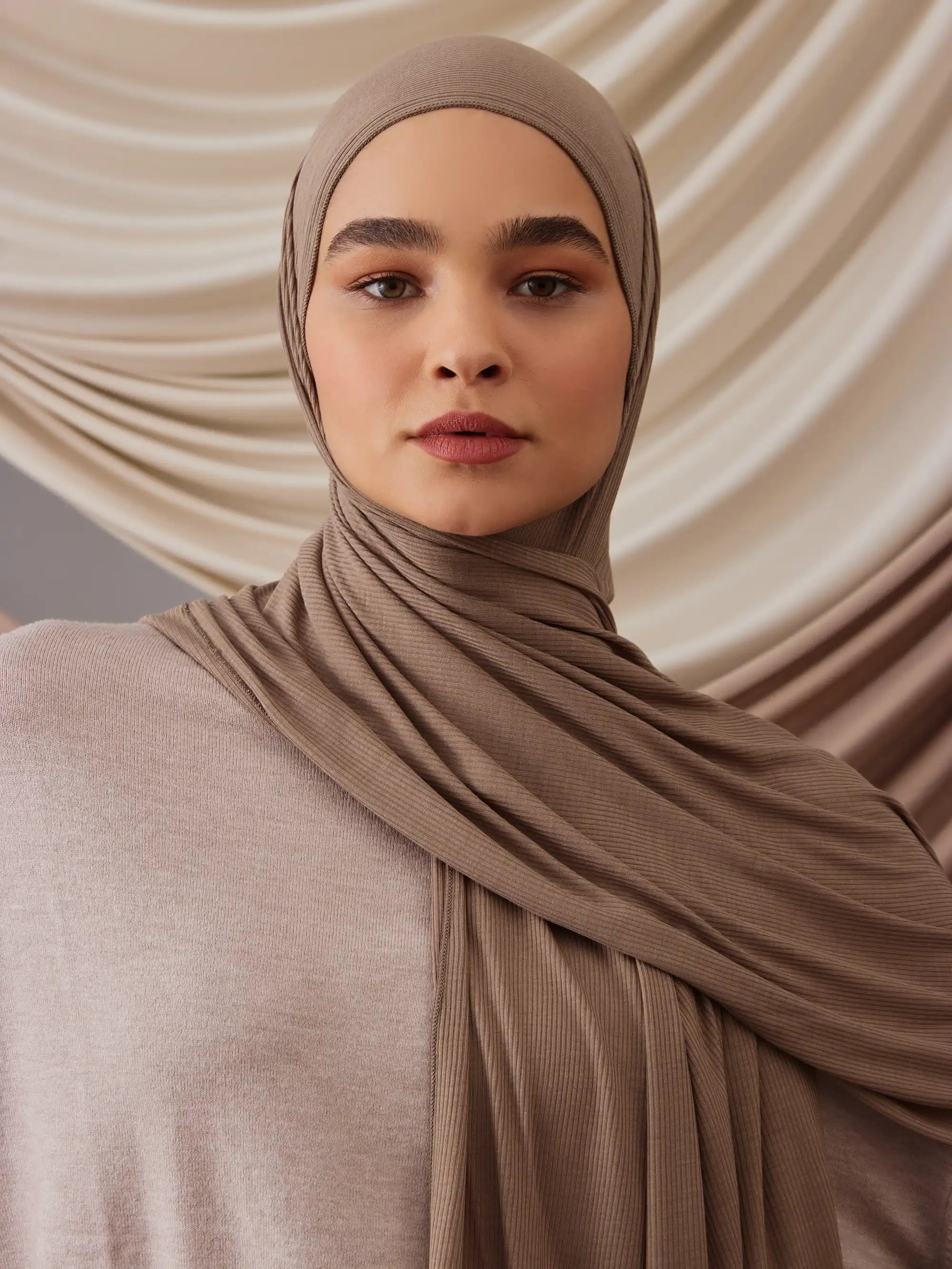 Small Ribbed Jersey Hijab - Desert