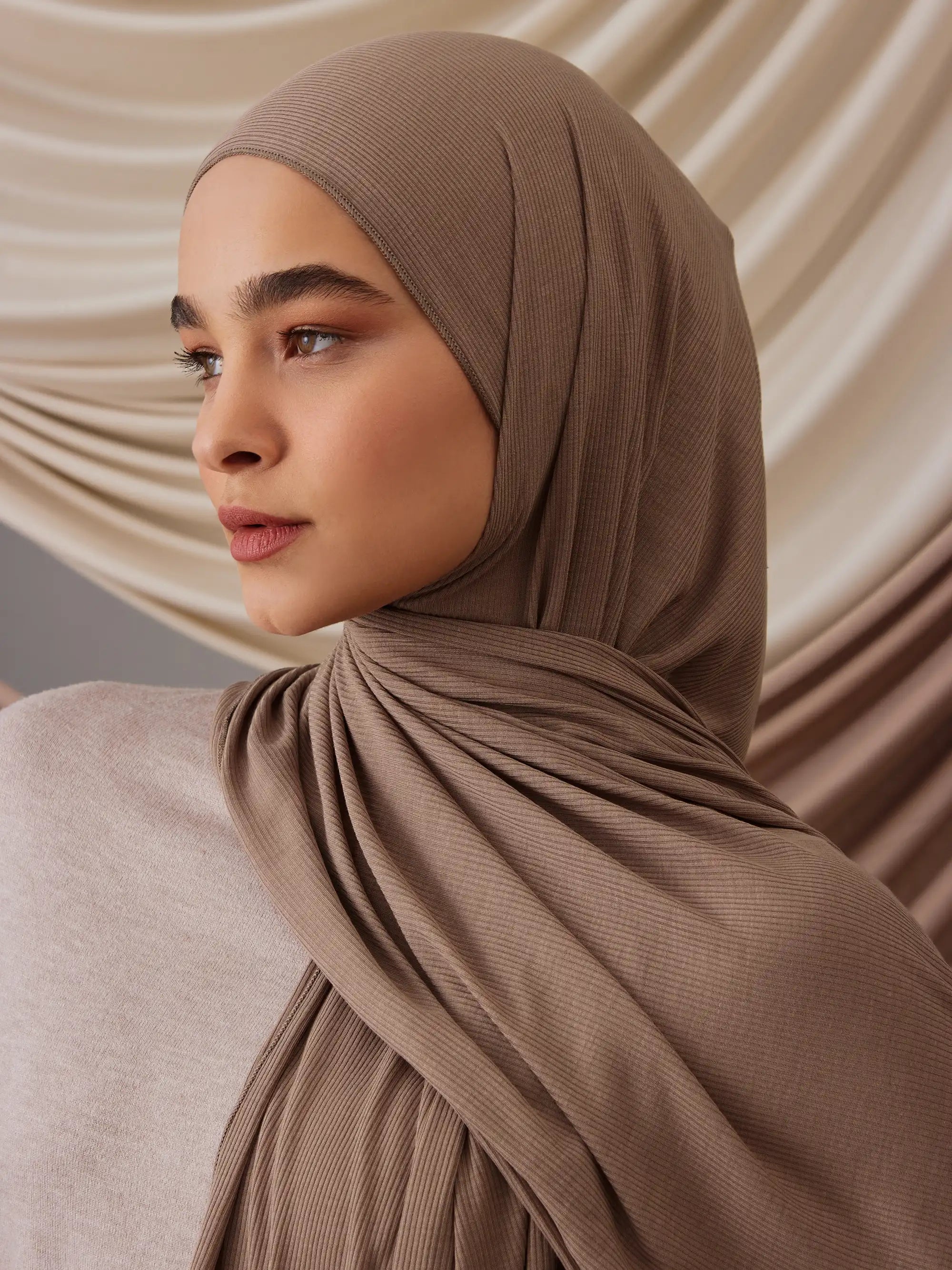 Small Ribbed Jersey Hijab - Desert