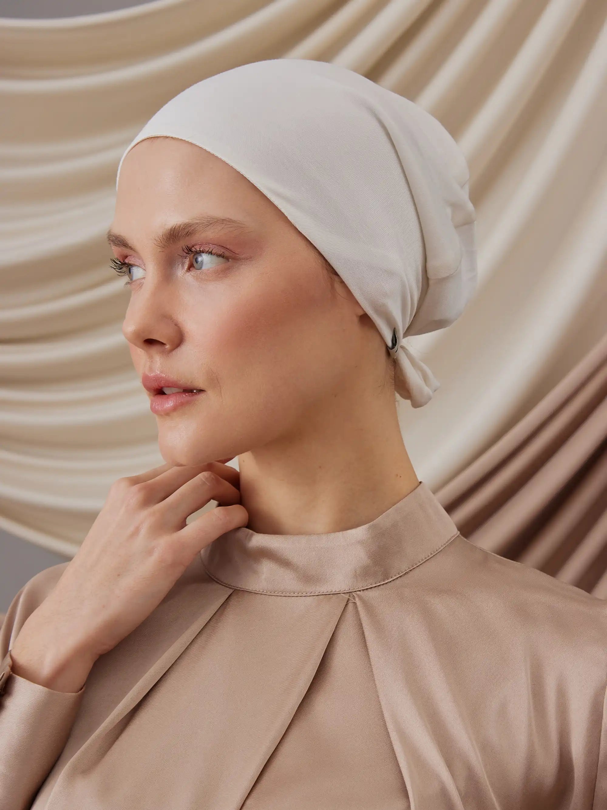 Satin Lined Bone - Ivory