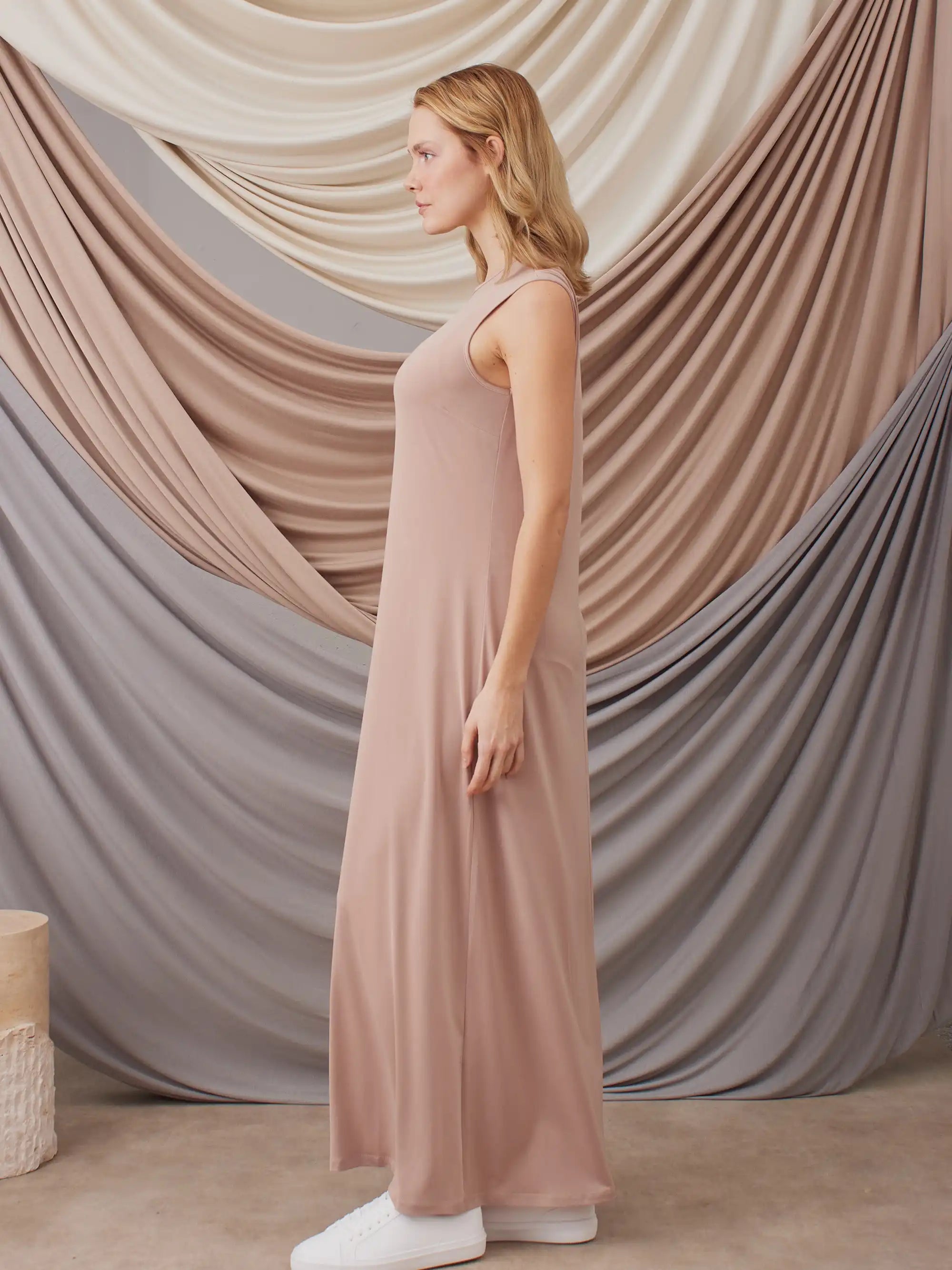 Sleeveless Dress Layer - Nude