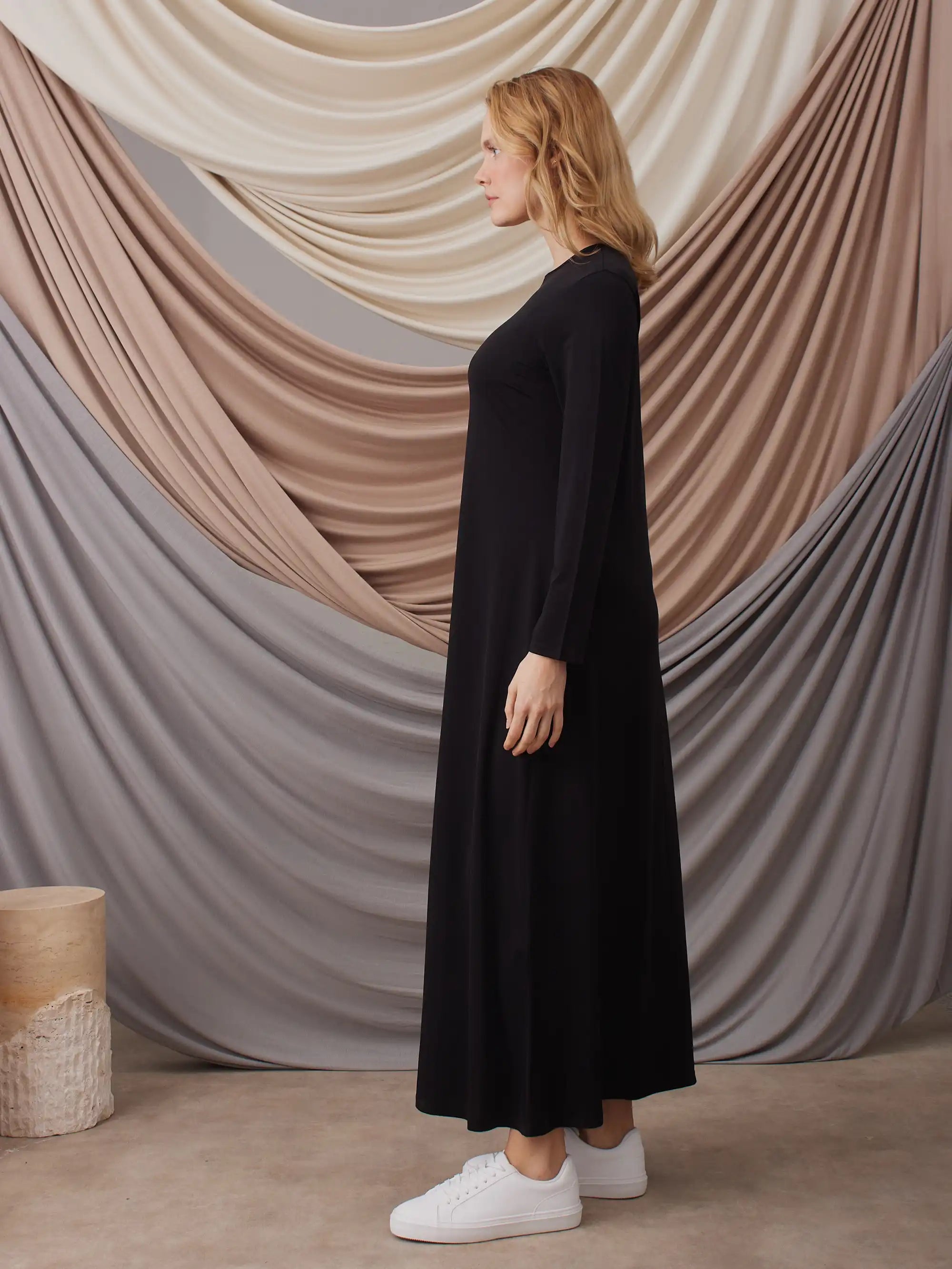 Long Sleeve Dress Layer - Black