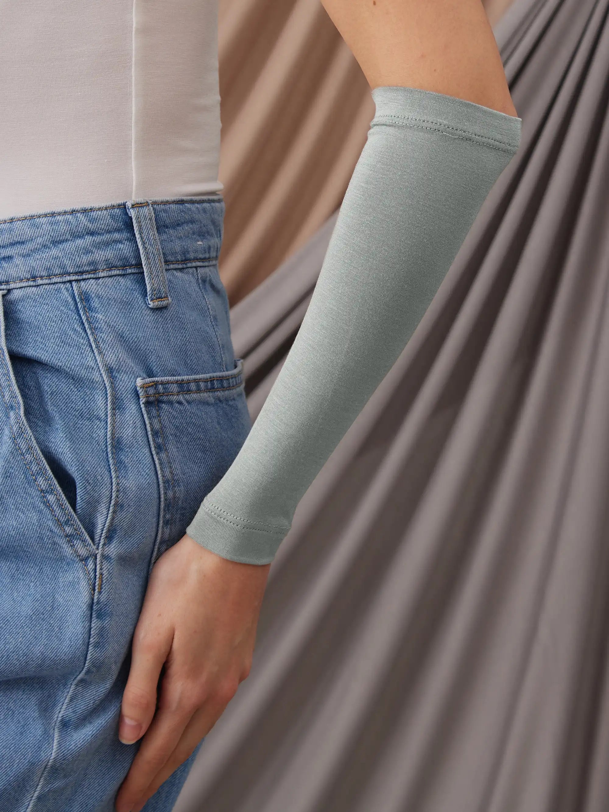 Arm Cover - Gray Green