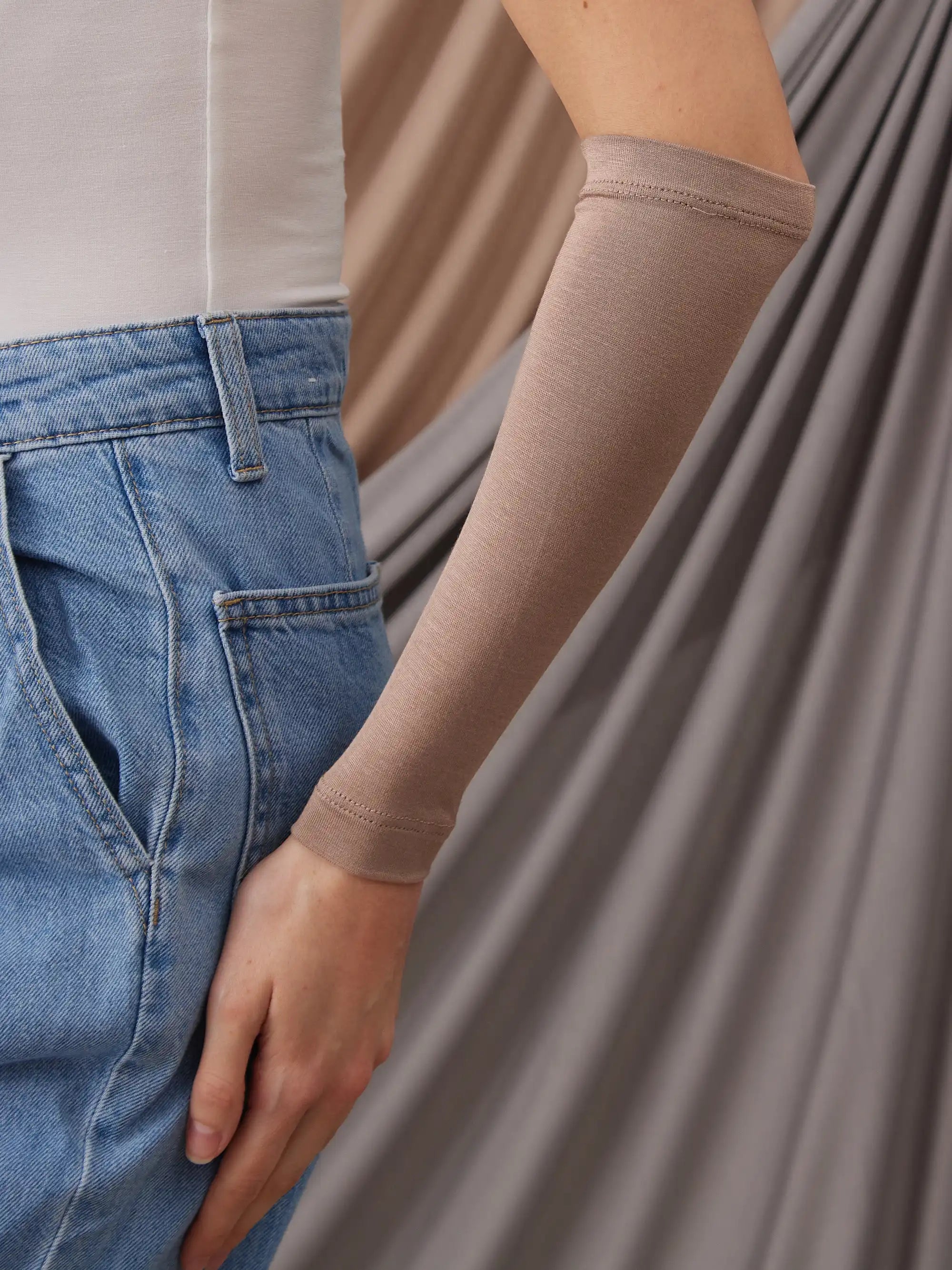 Arm Cover - Warm Sand