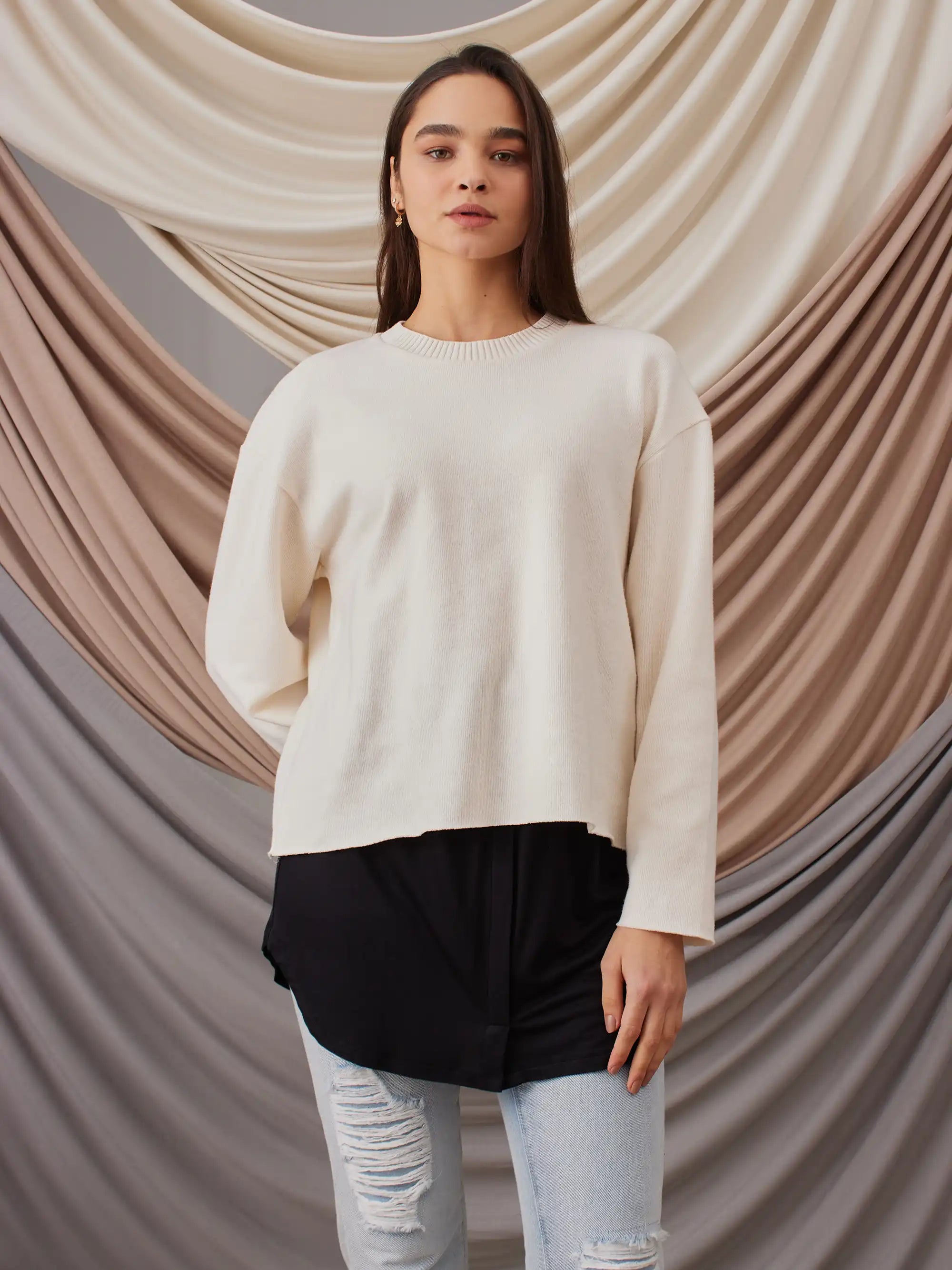 Round Hip Cover - Black