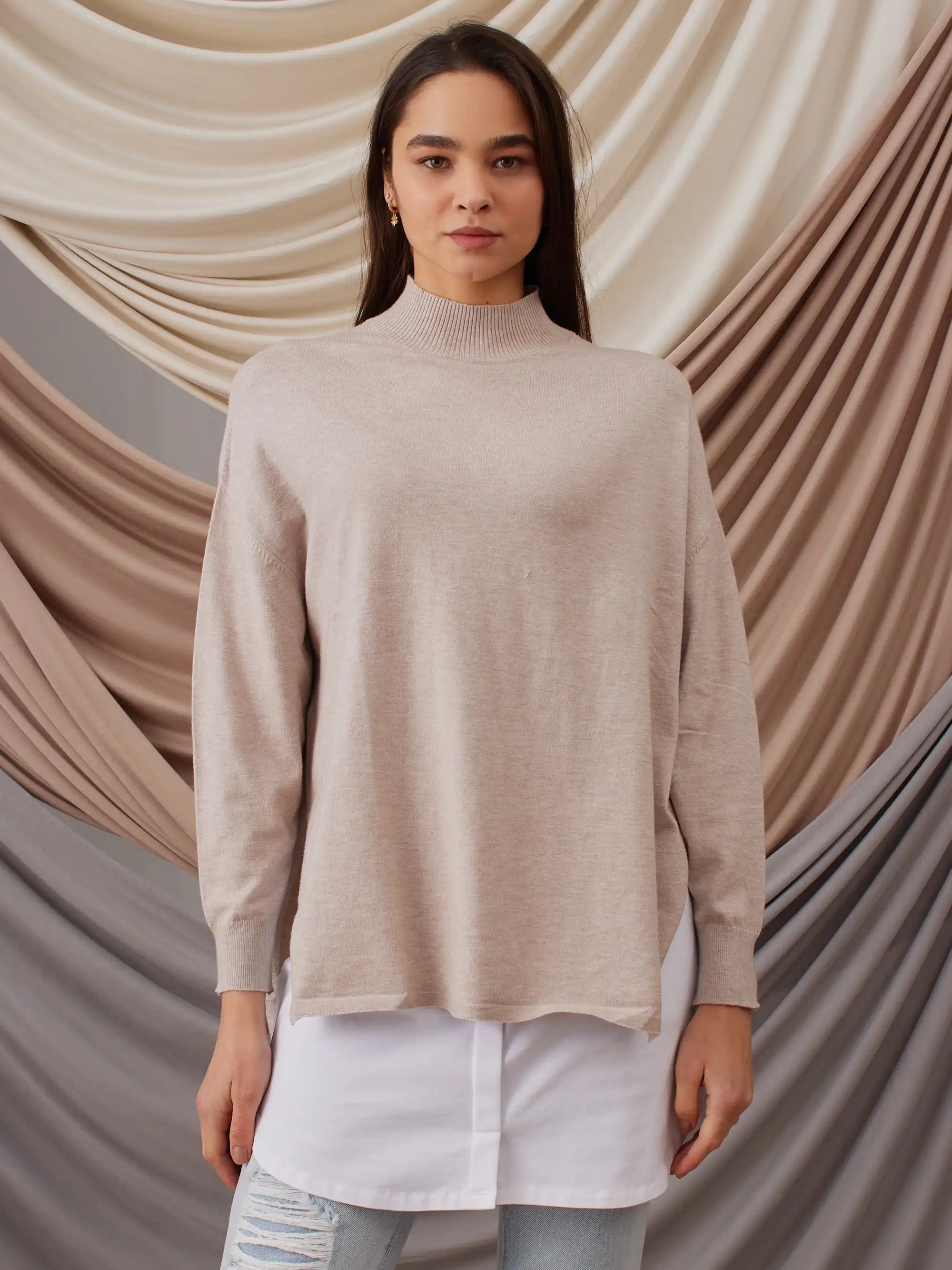 Round Hip Cover - White