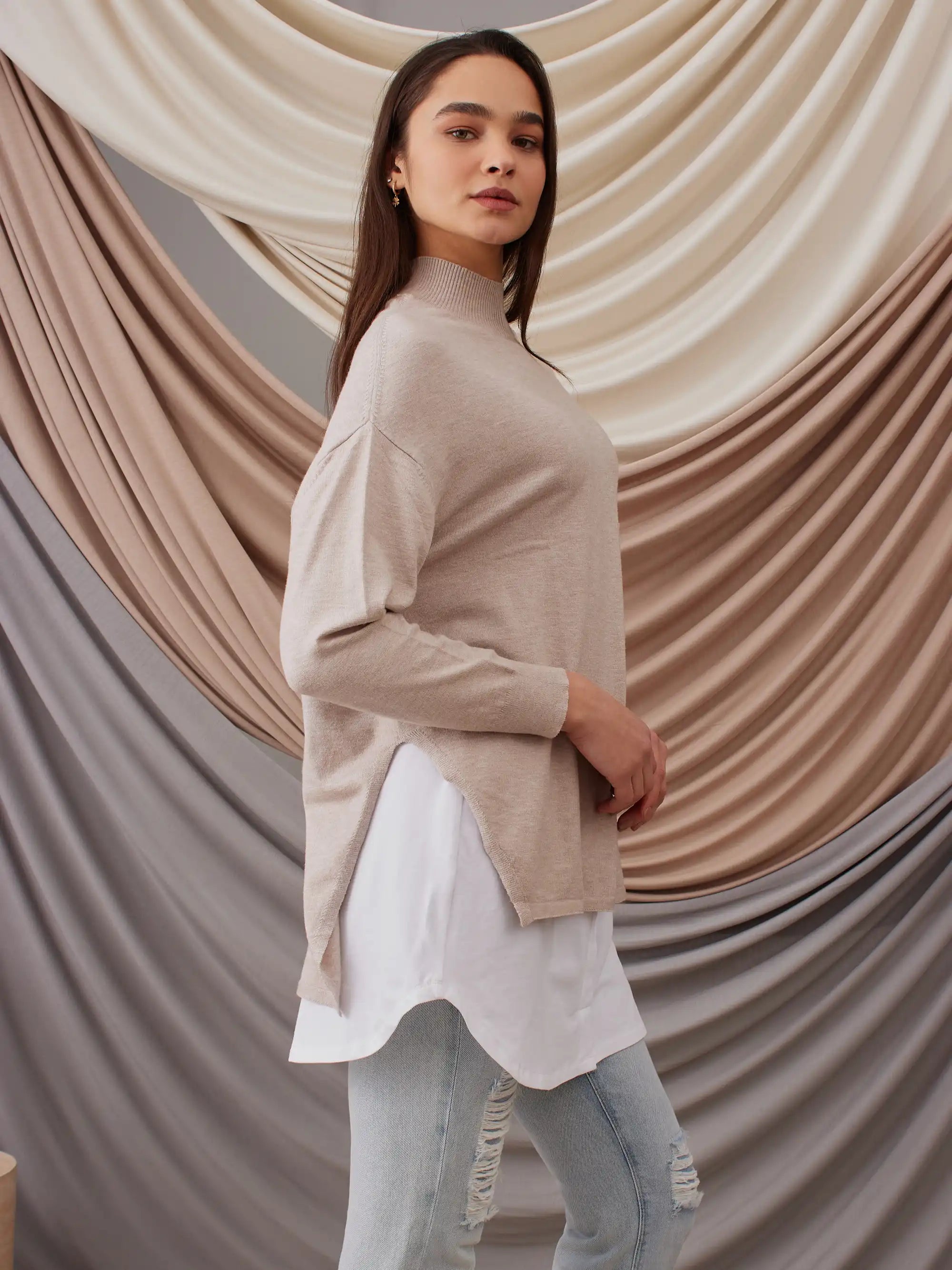 Round Hip Cover - White