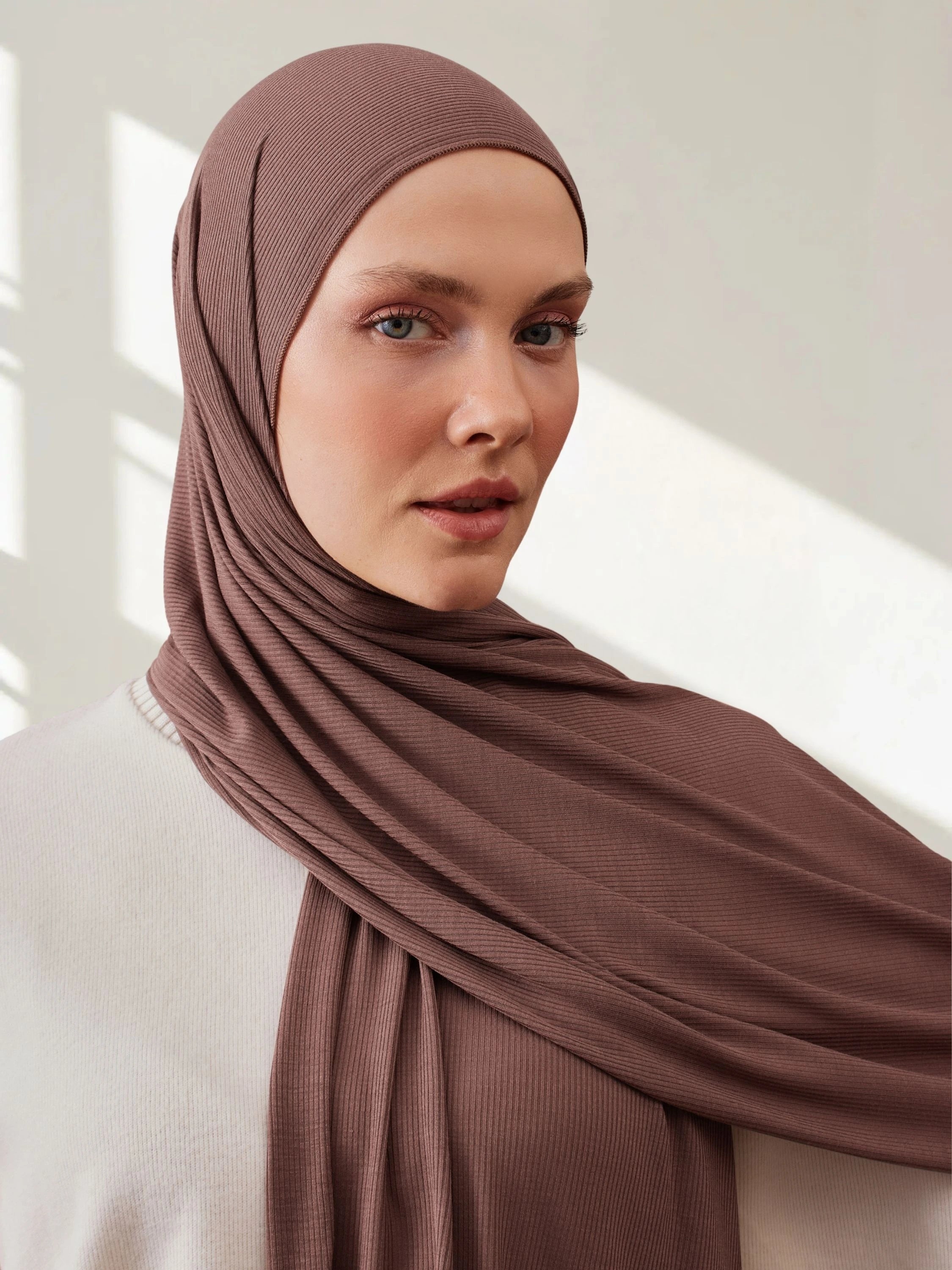 Small Ribbed Jersey Hijab - Faded Rose