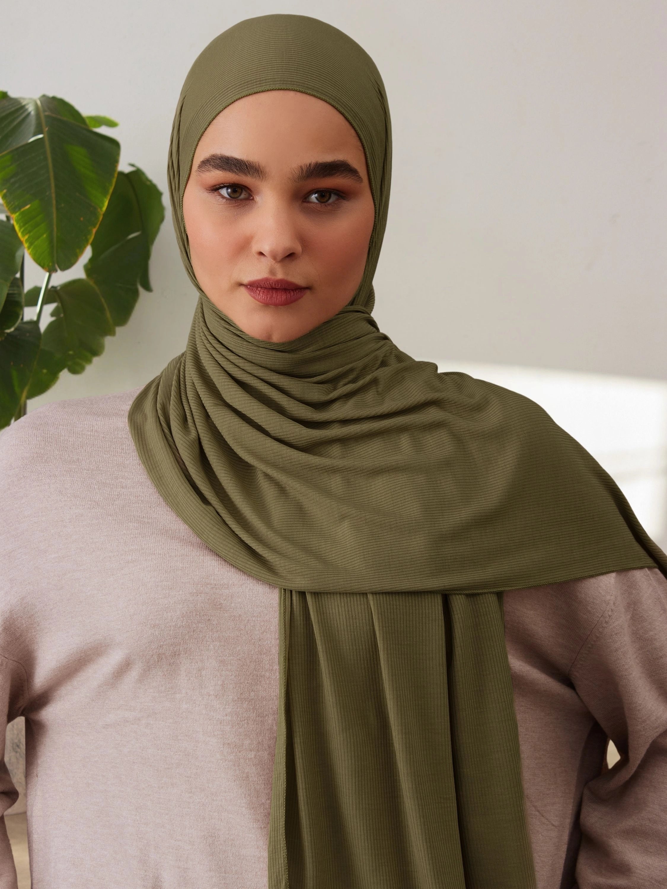 Small Ribbed Jersey Hijab - Olivine